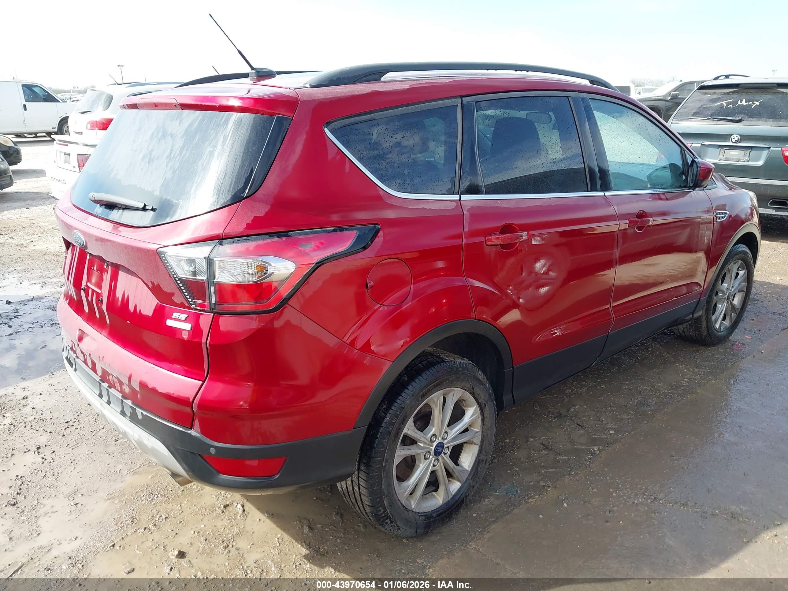 FORD ESCAPE image 4