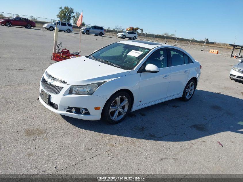 CHEVROLET CRUZE image 2