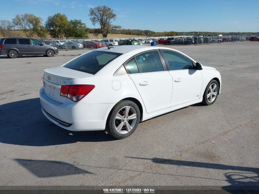 CHEVROLET CRUZE image 4