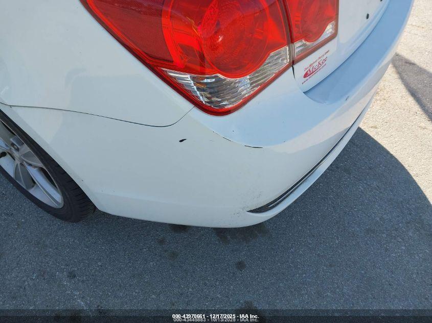 CHEVROLET CRUZE image 6