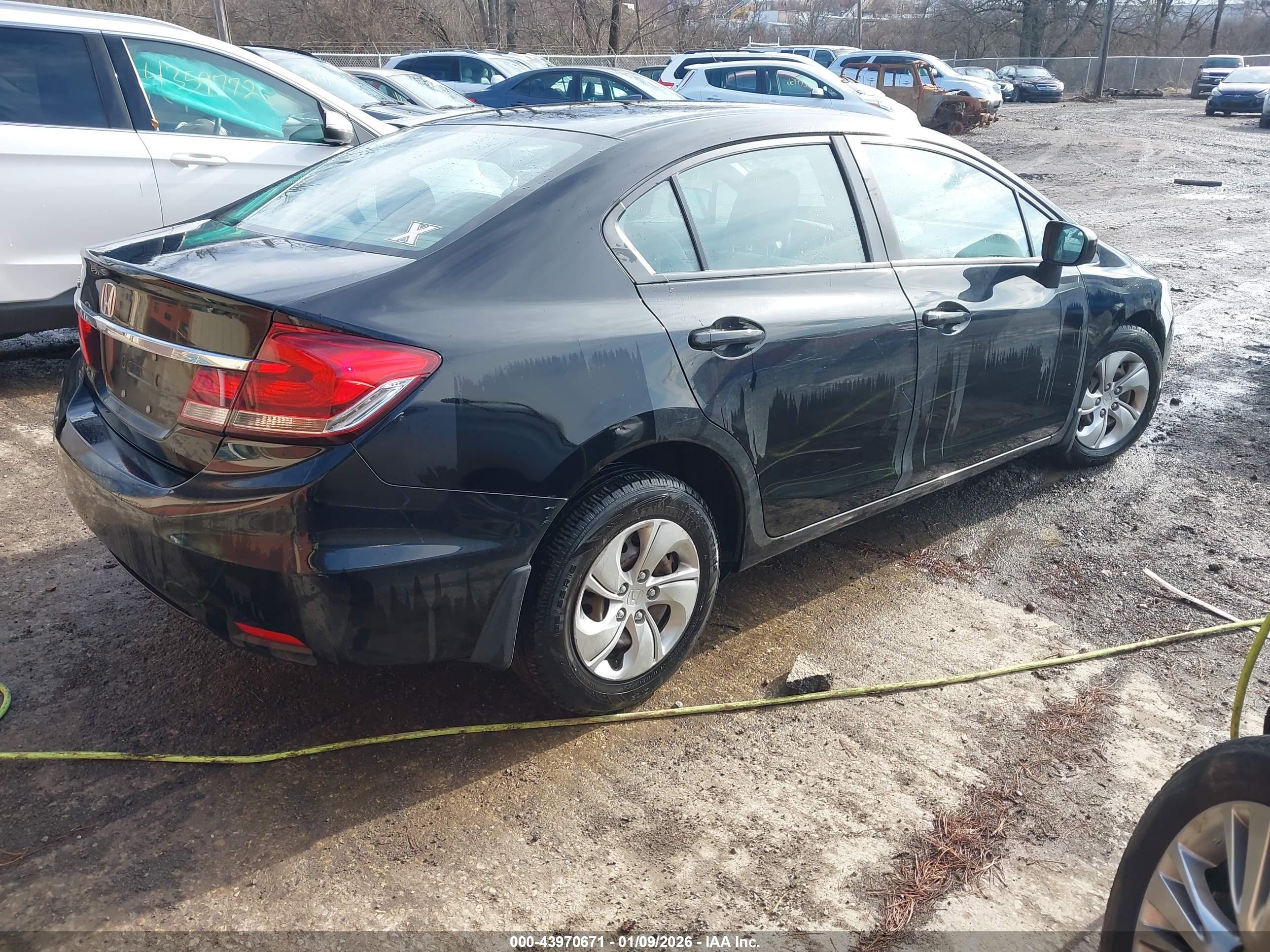 HONDA CIVIC image 4