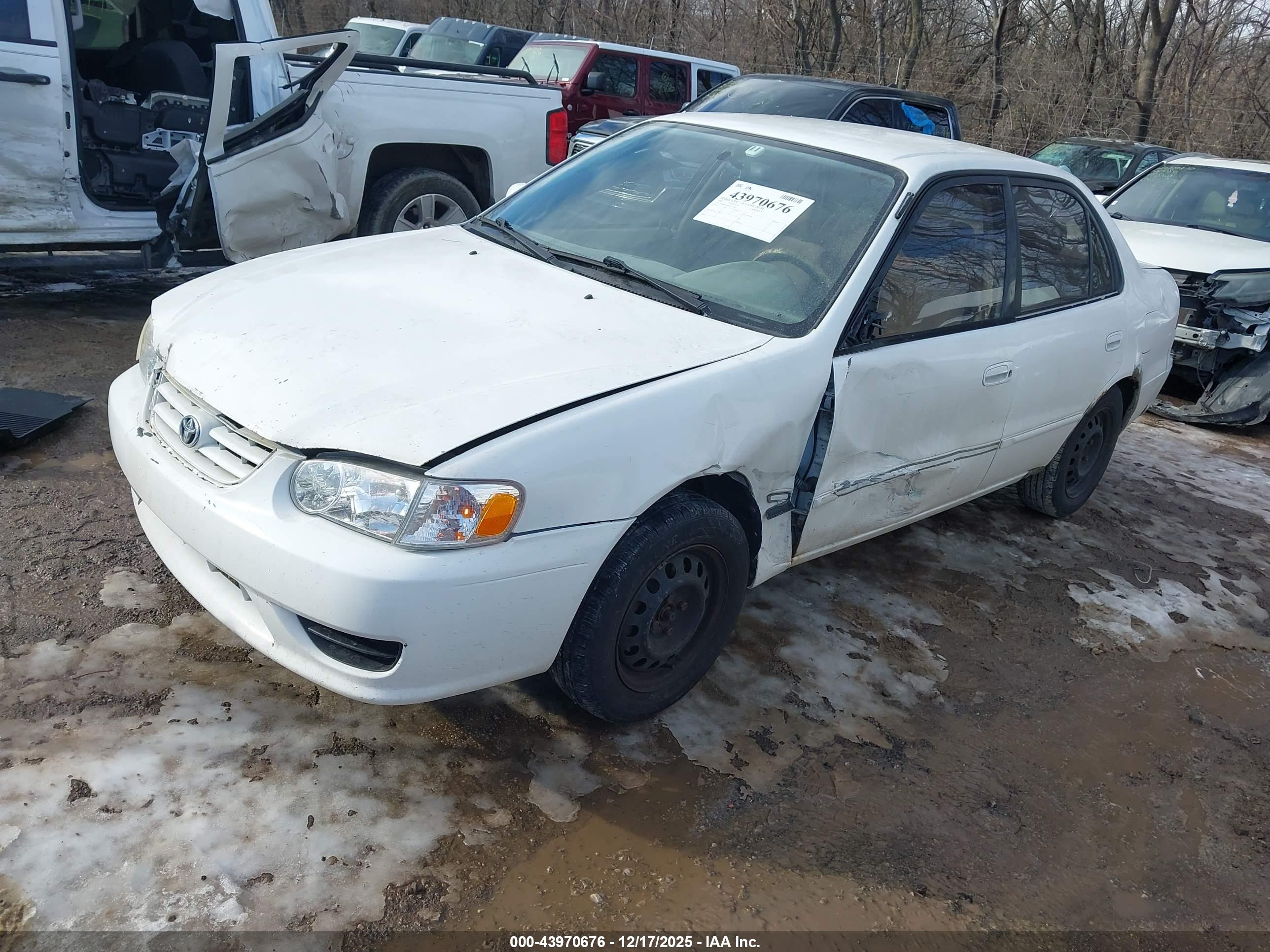 TOYOTA COROLLA image 2