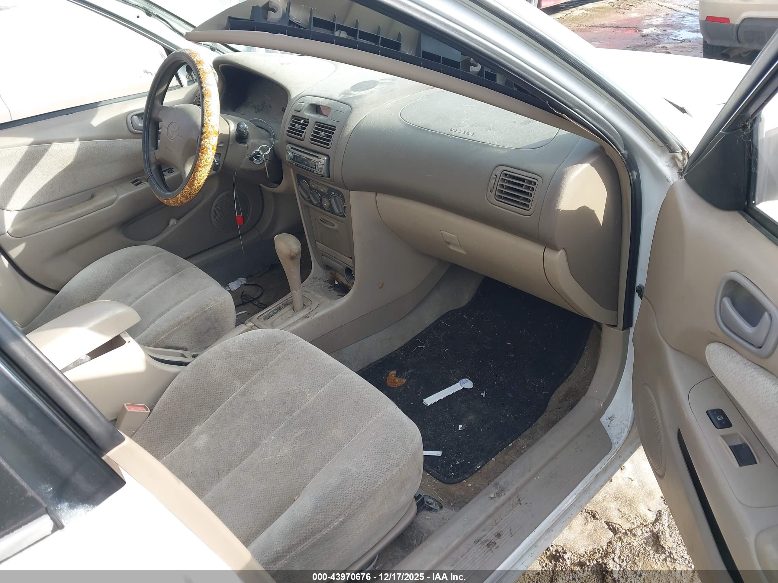 TOYOTA COROLLA image 5