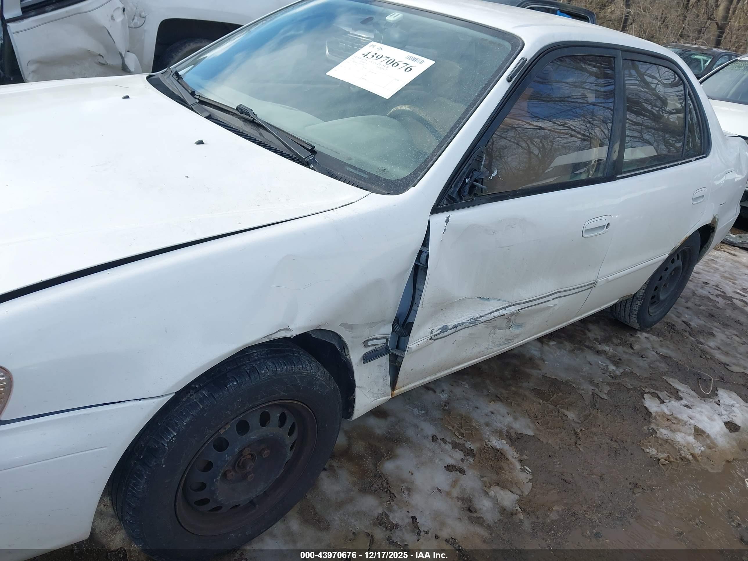 TOYOTA COROLLA image 6