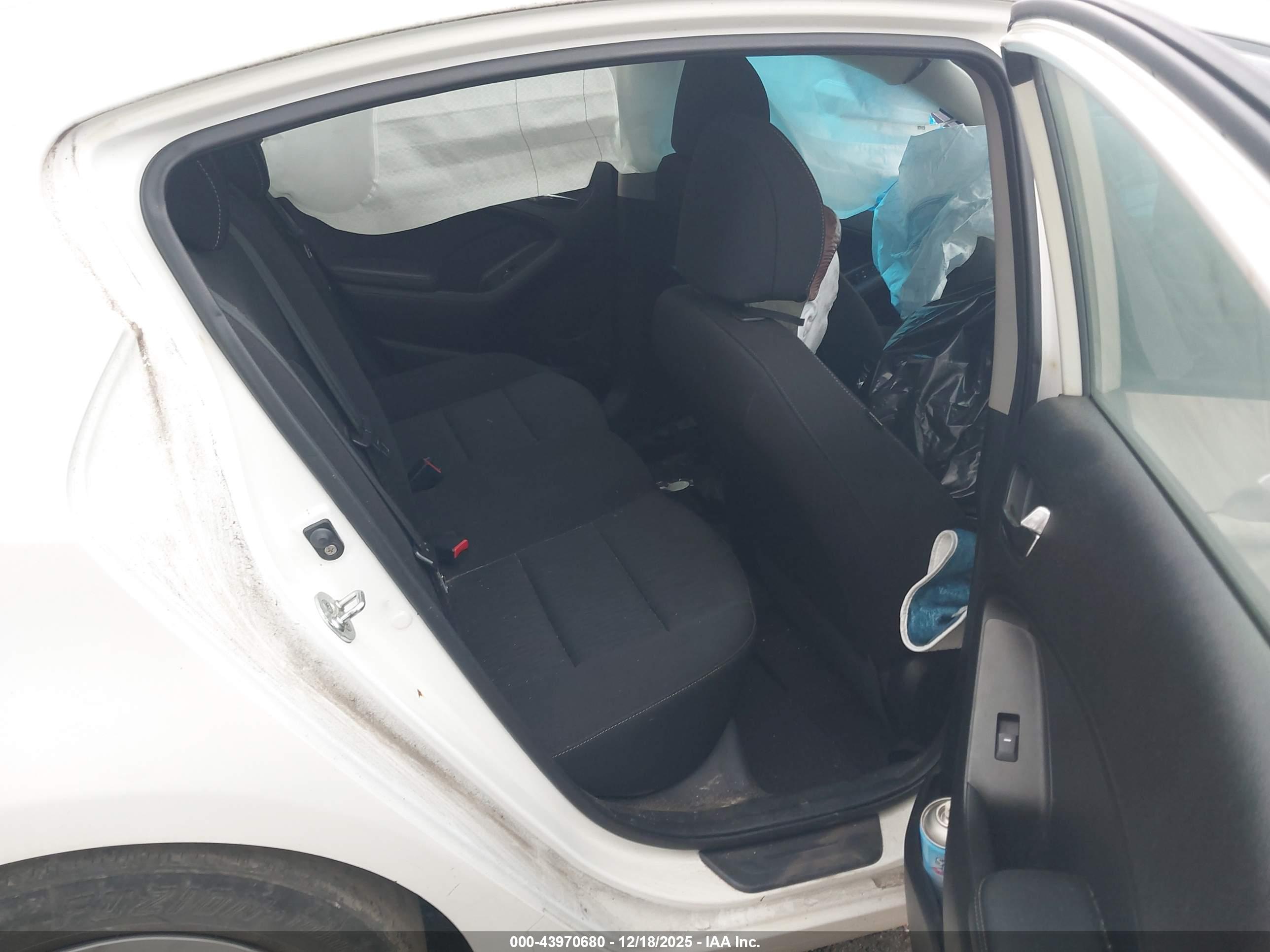 KIA FORTE image 8