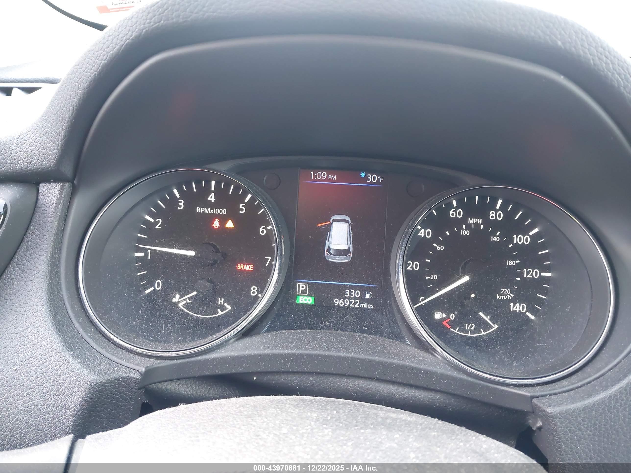 NISSAN ROGUE image 7