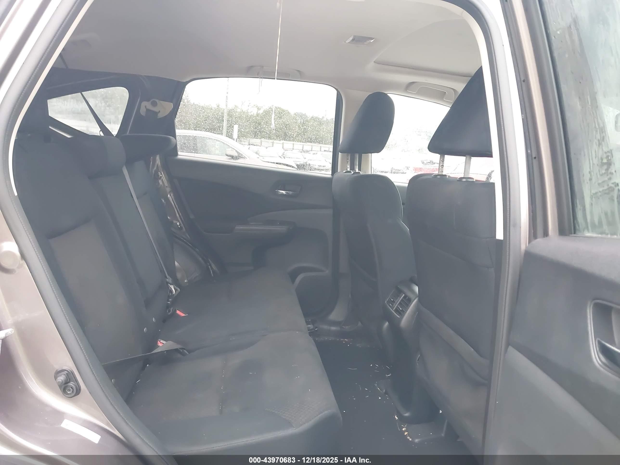 HONDA CR-V image 8