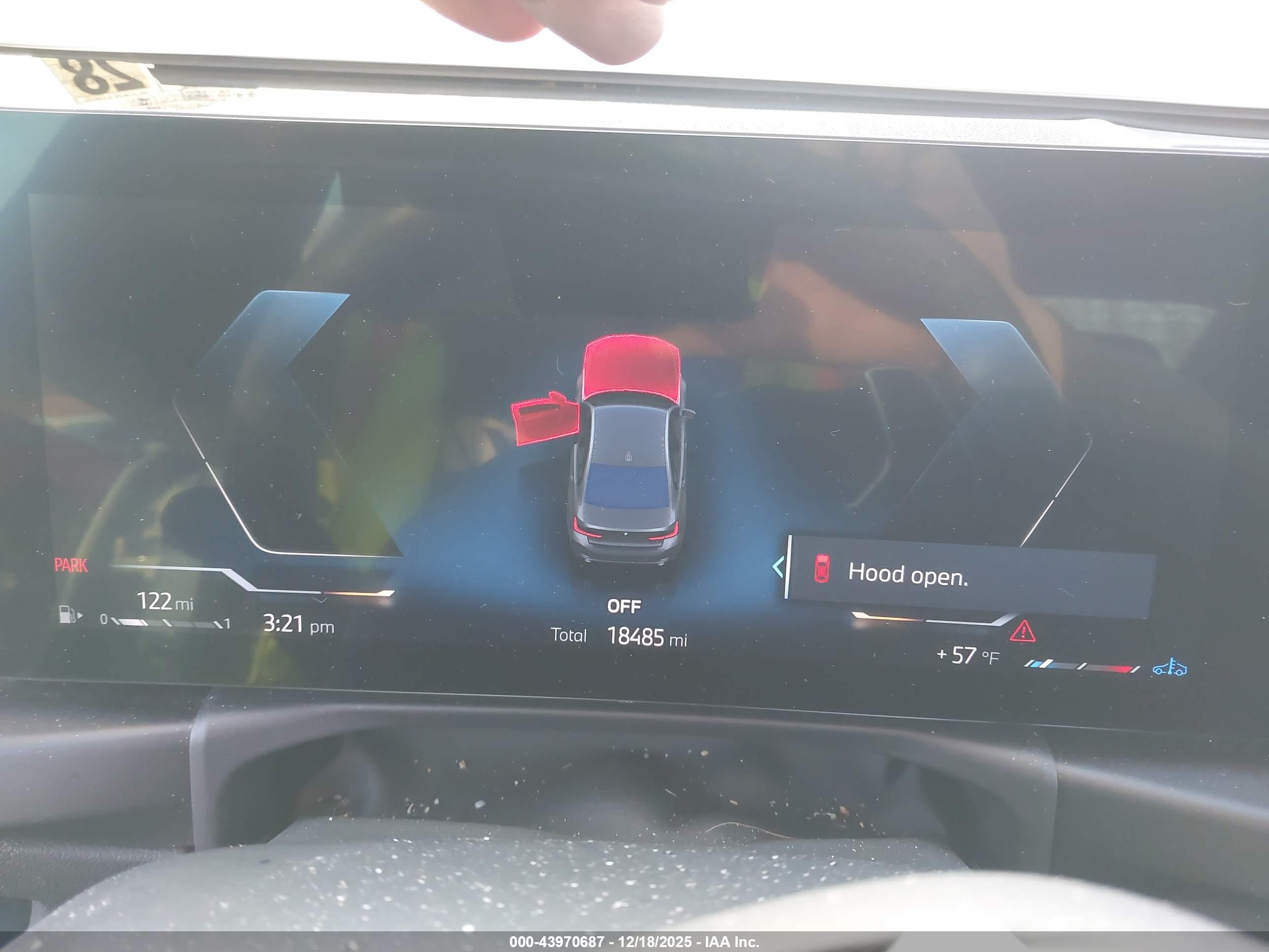 BMW 330I image 7