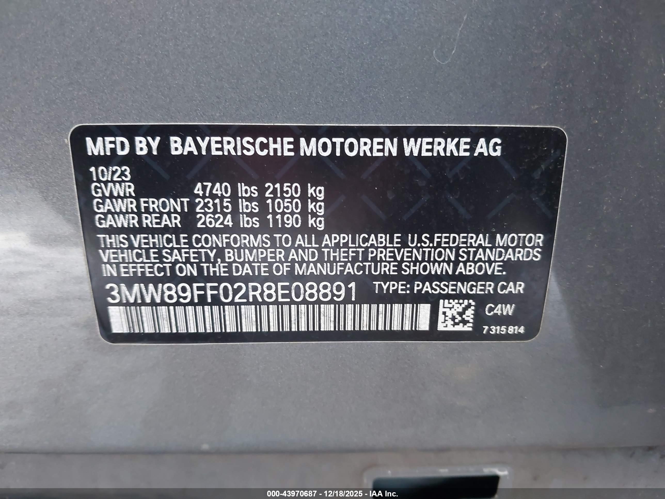 BMW 330I image 9