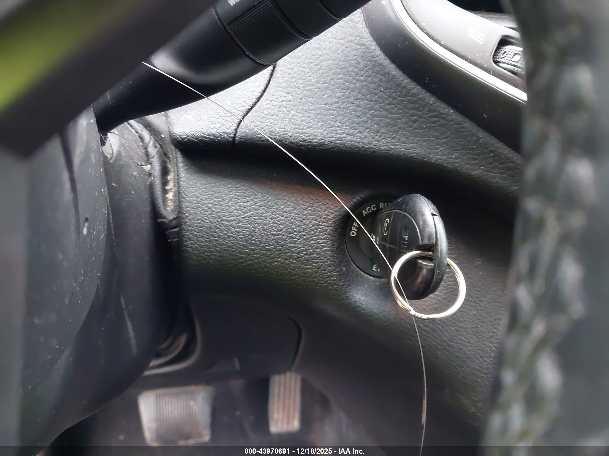 JEEP CHEROKEE image 11
