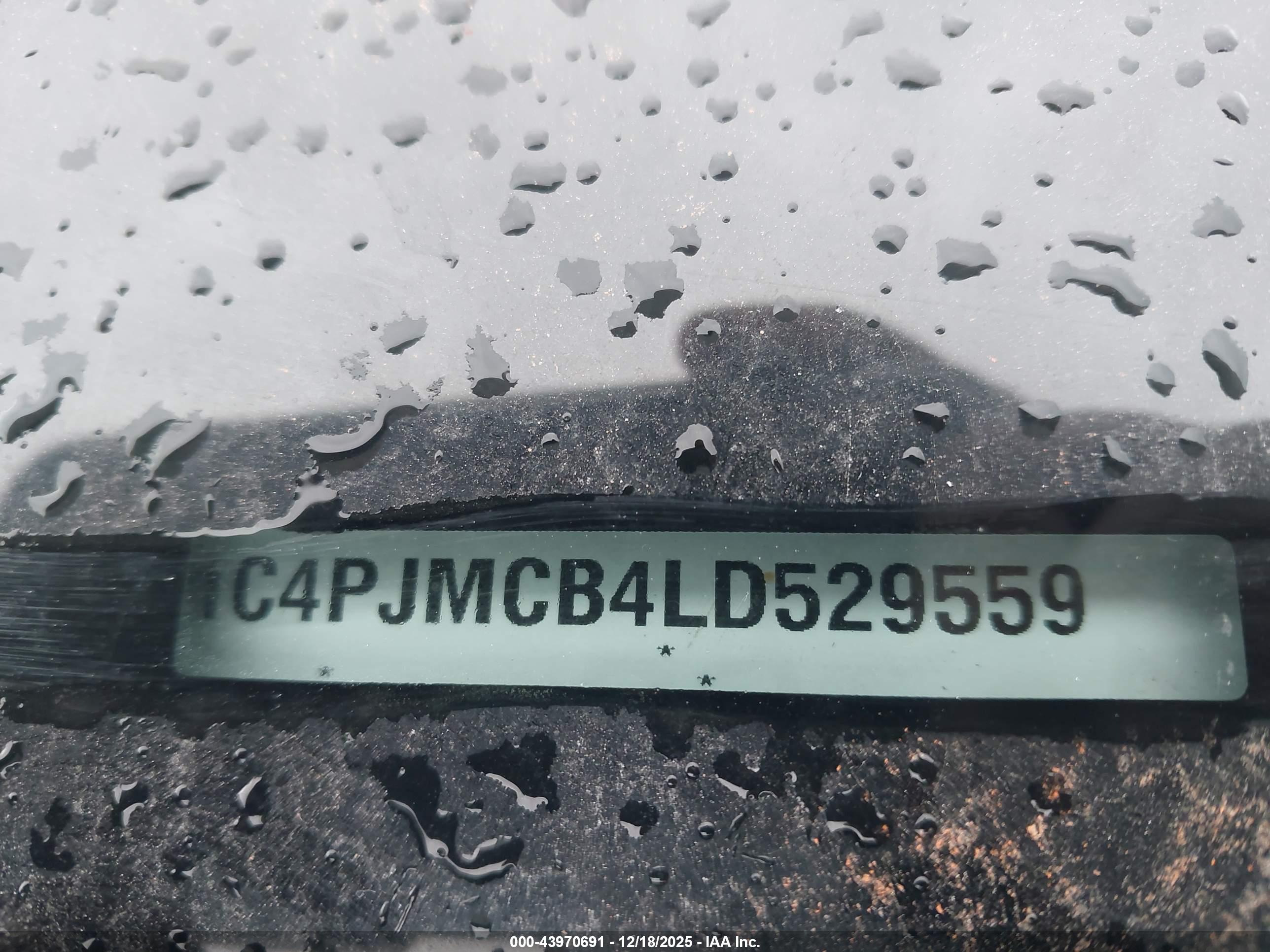 JEEP CHEROKEE image 9