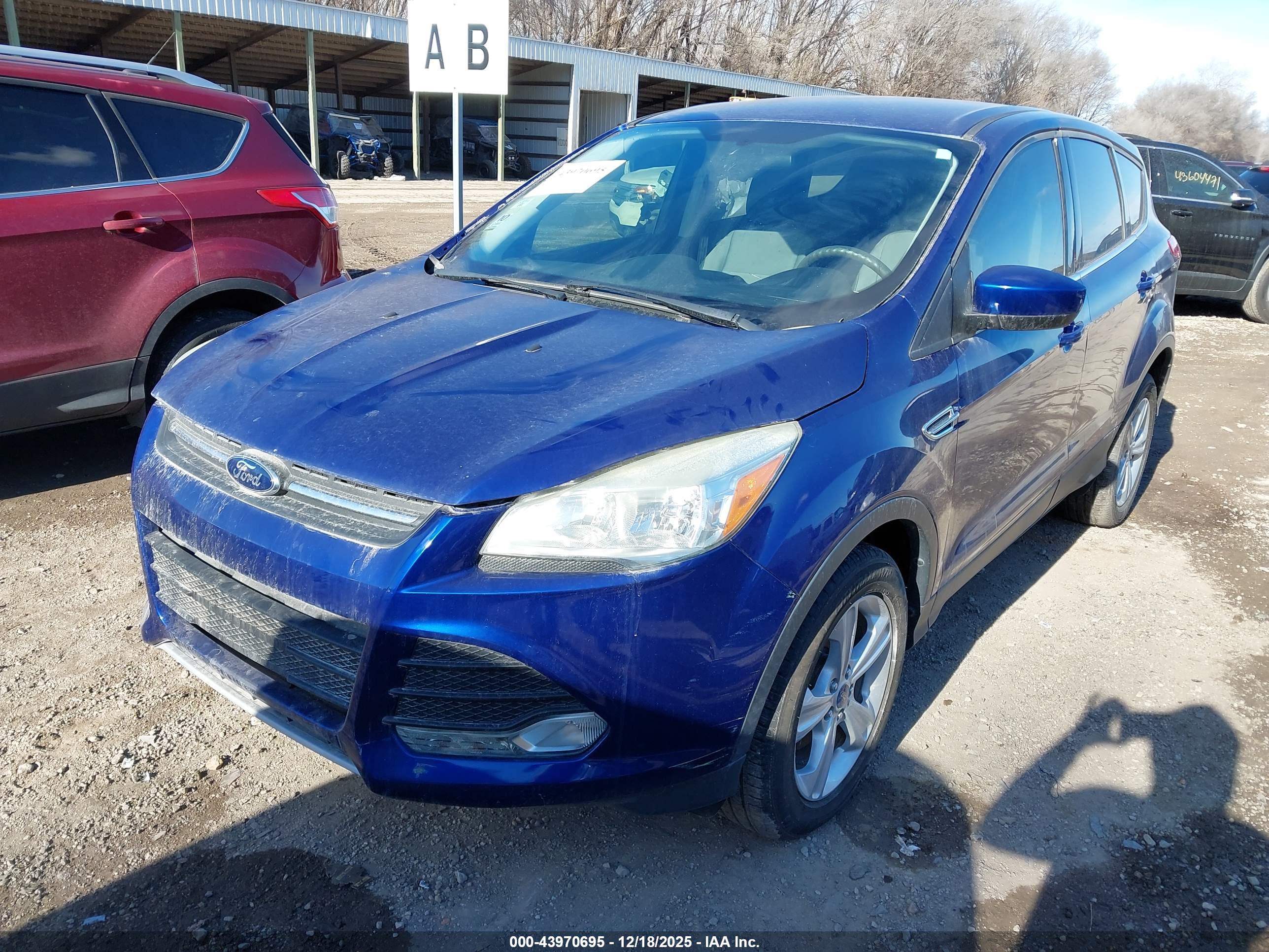 FORD ESCAPE image 2