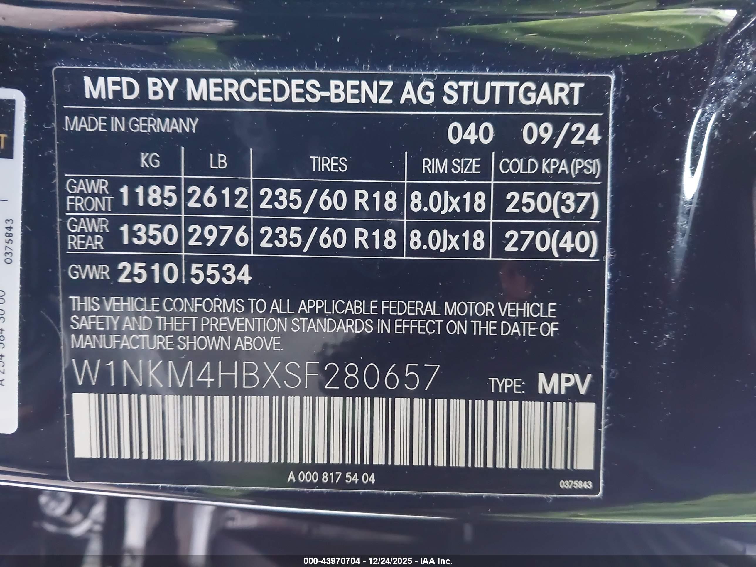MERCEDES-BENZ GLC image 9