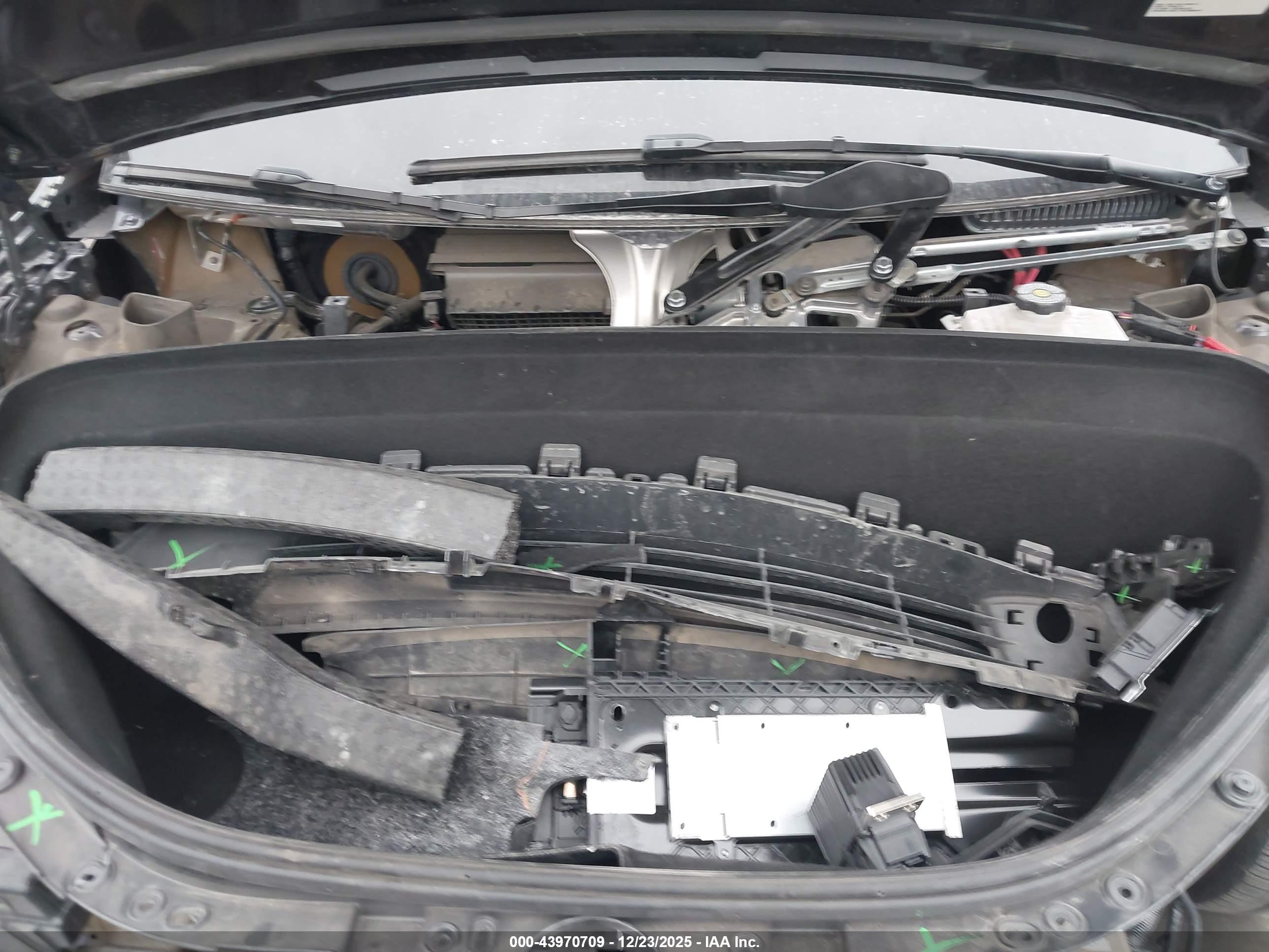 TESLA MODEL image 10