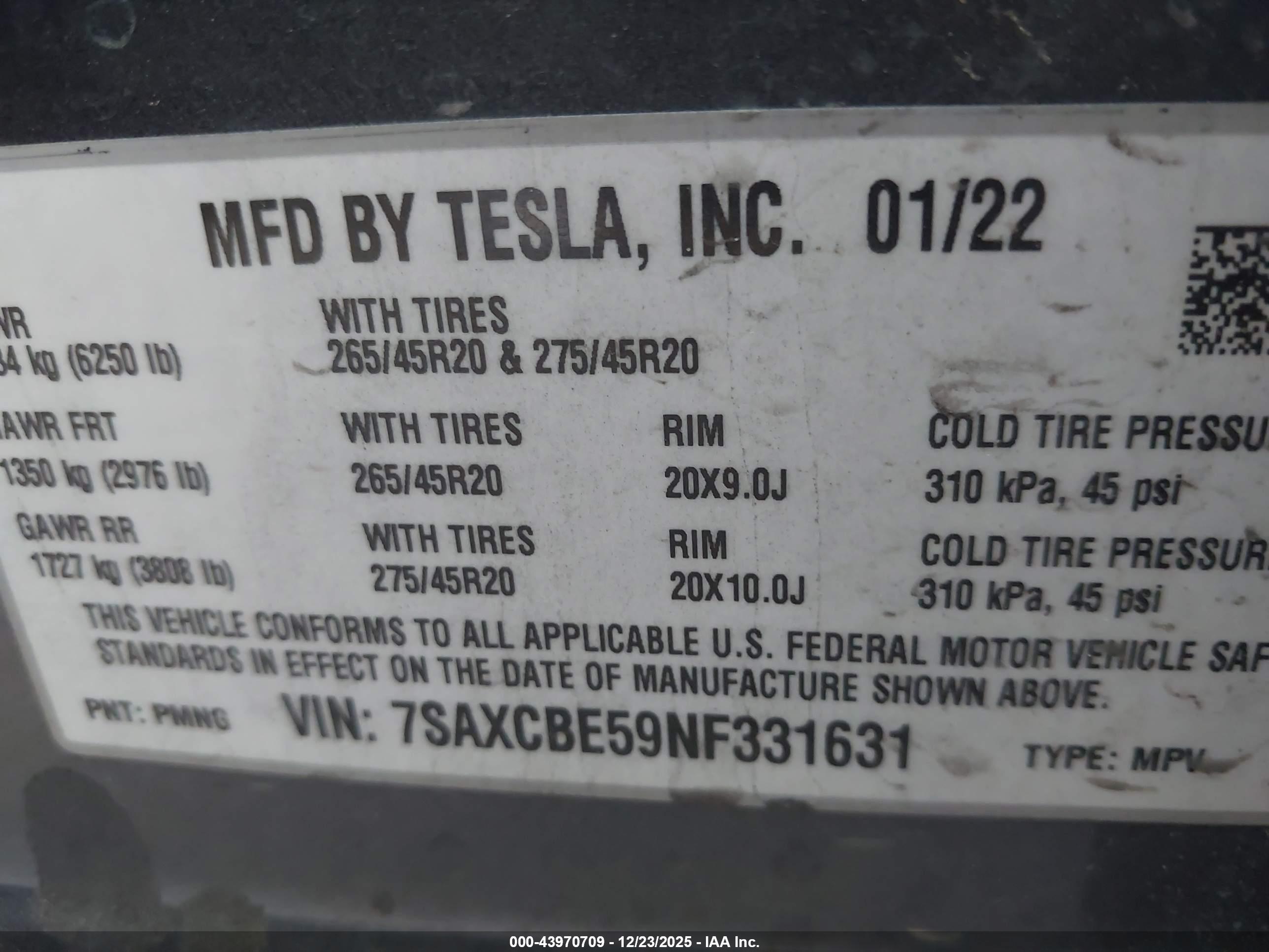 TESLA MODEL image 9