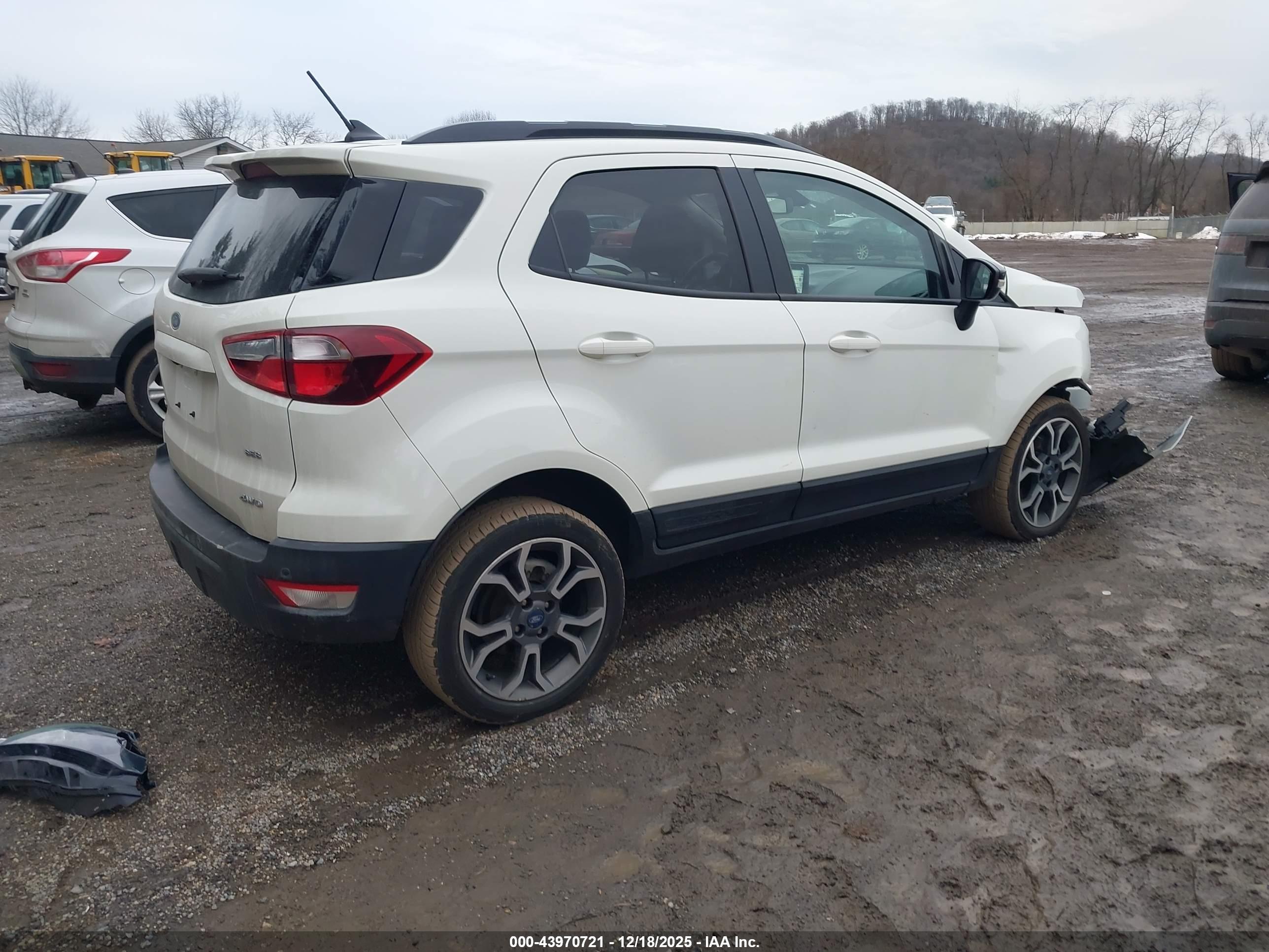 FORD ECOSPORT image 4