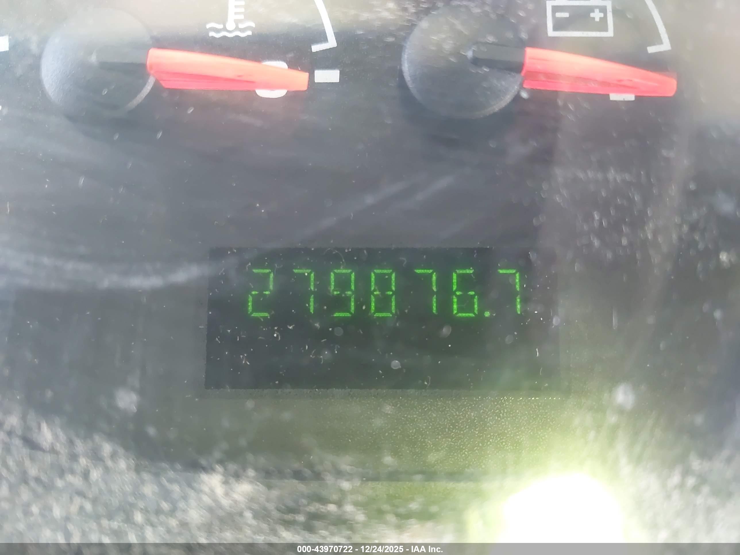 FORD E-350 image 7