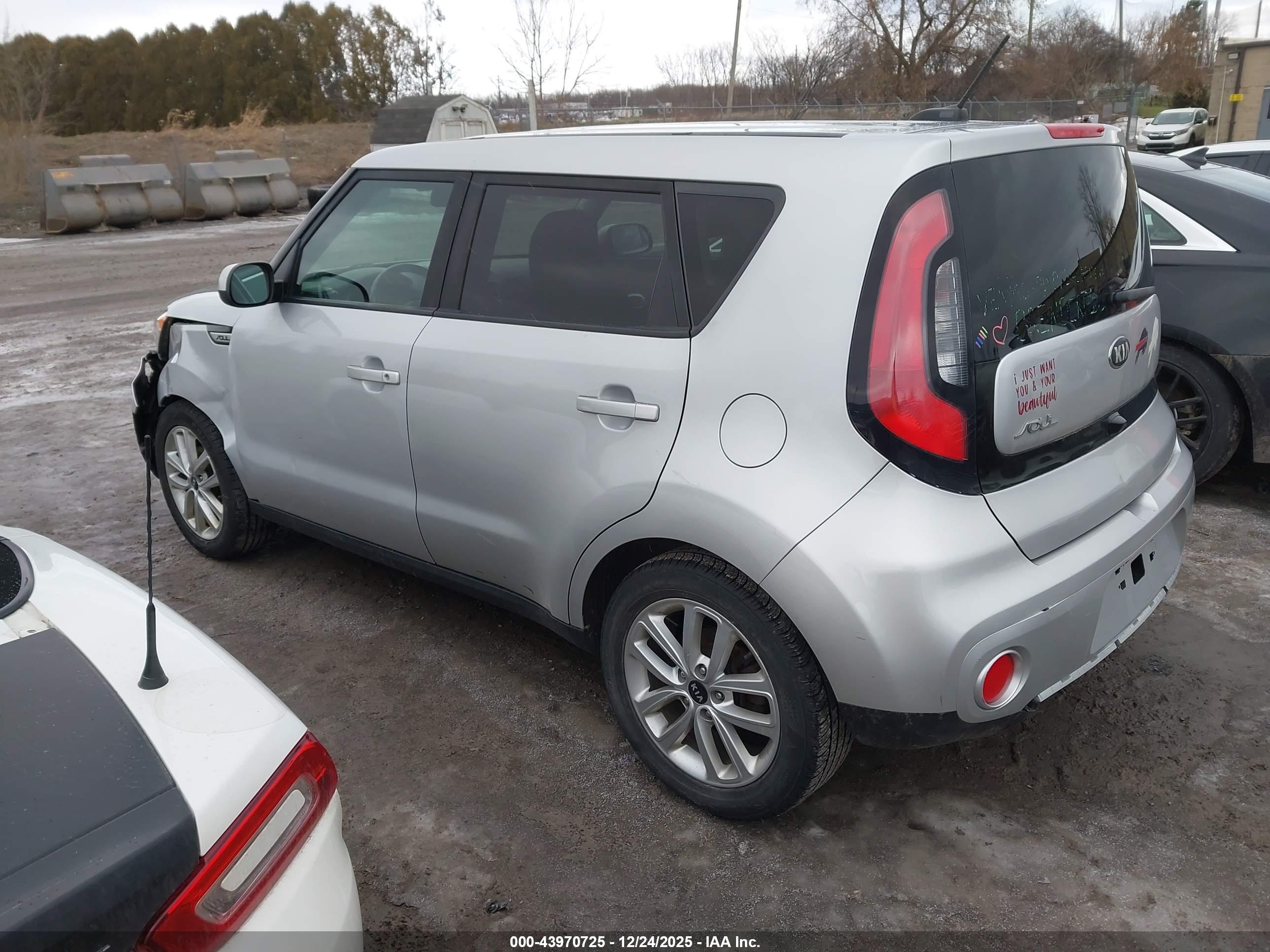KIA SOUL image 3