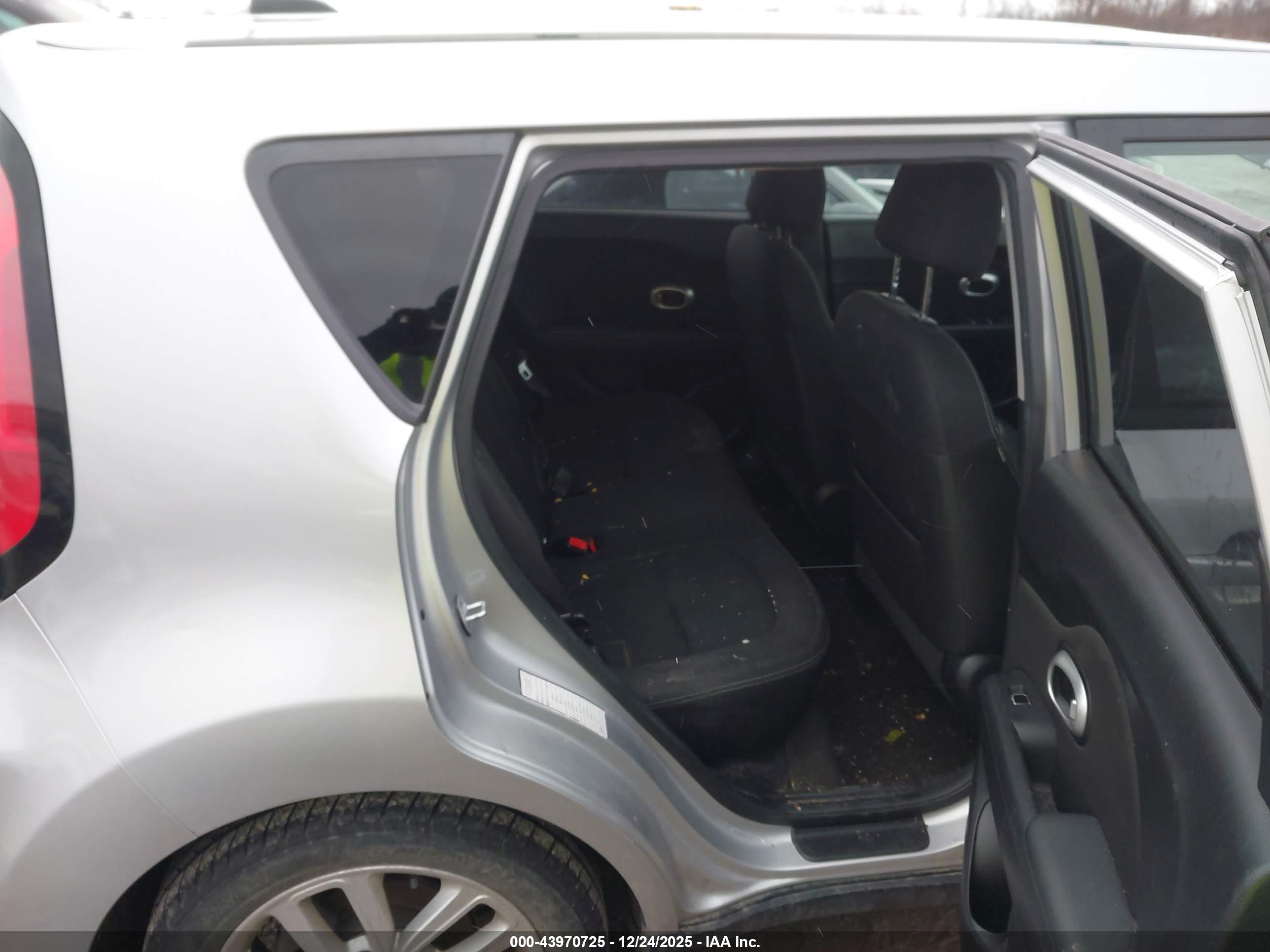 KIA SOUL image 8