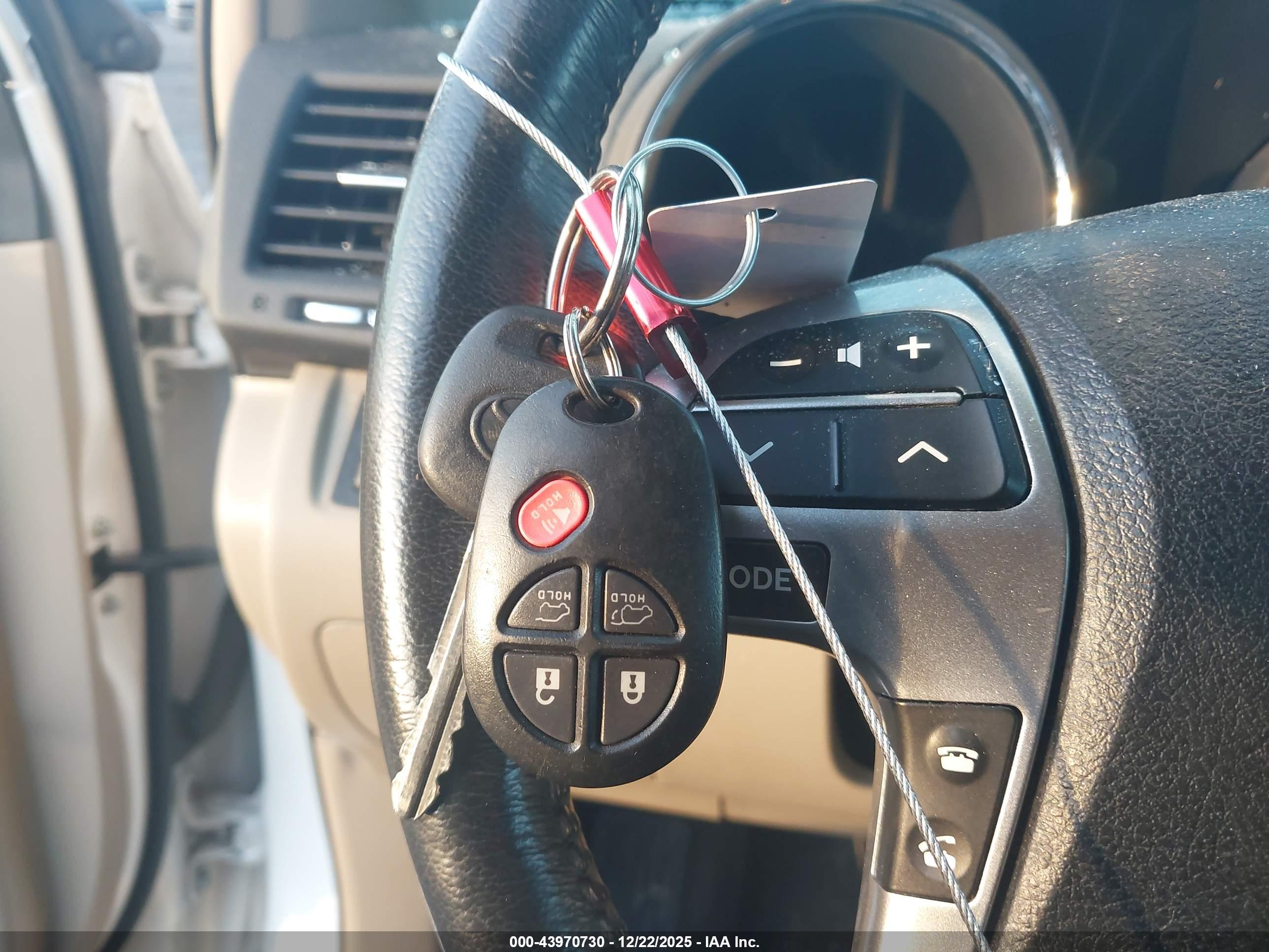 TOYOTA HIGHLANDER image 11