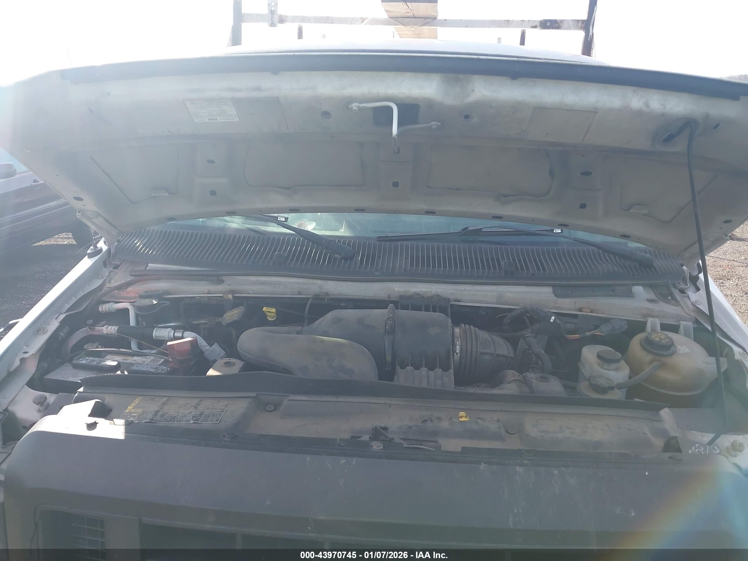 FORD E-250 image 10