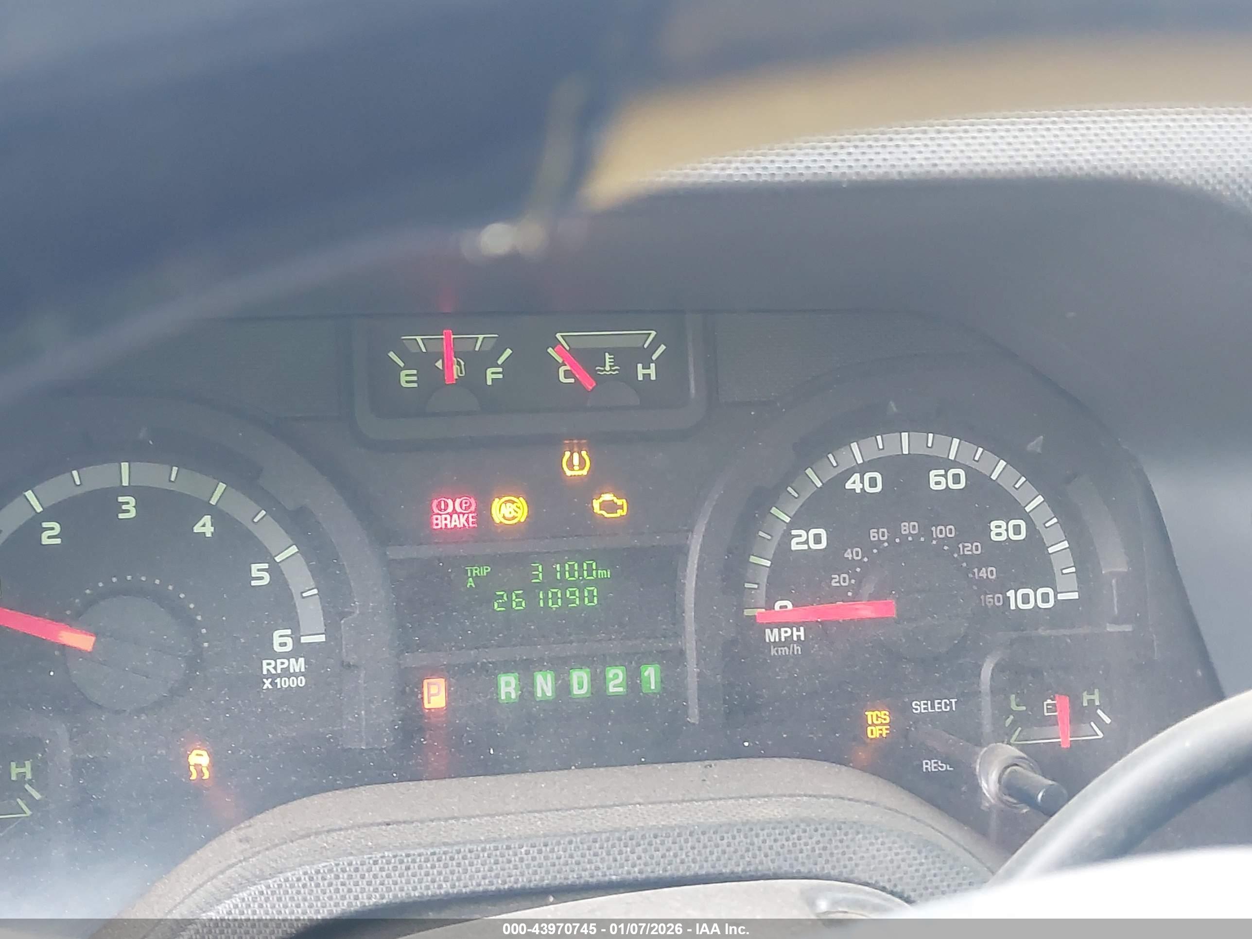 FORD E-250 image 7