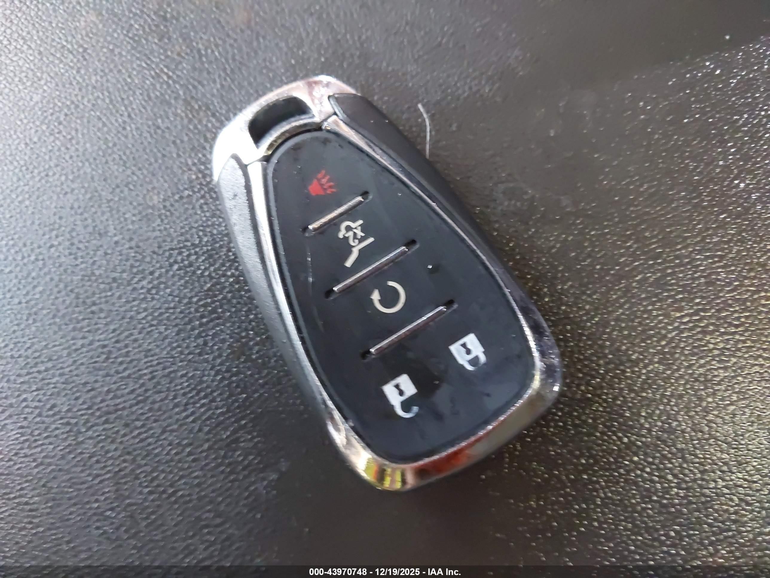 CHEVROLET EQUINOX image 11