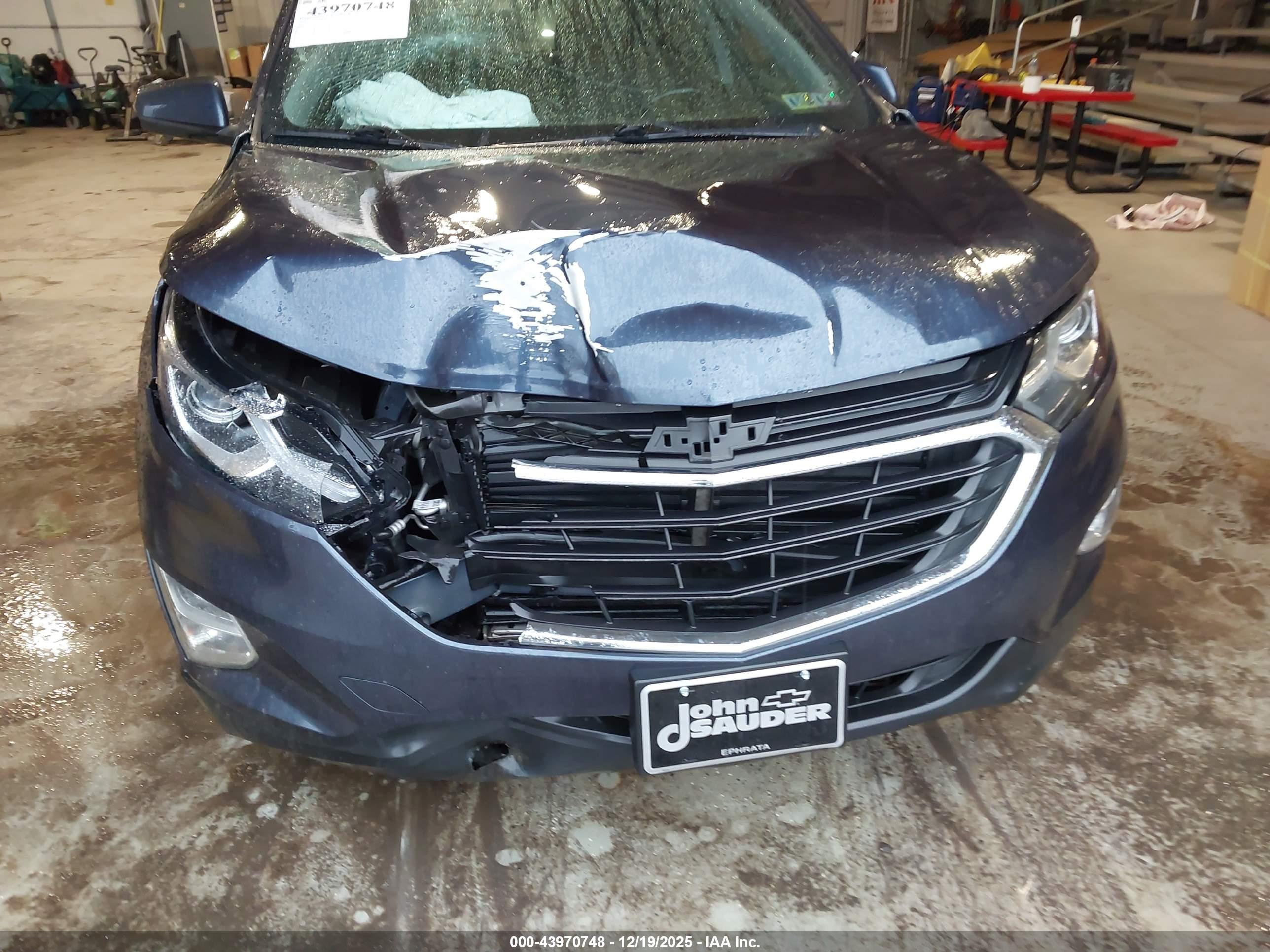 CHEVROLET EQUINOX image 6