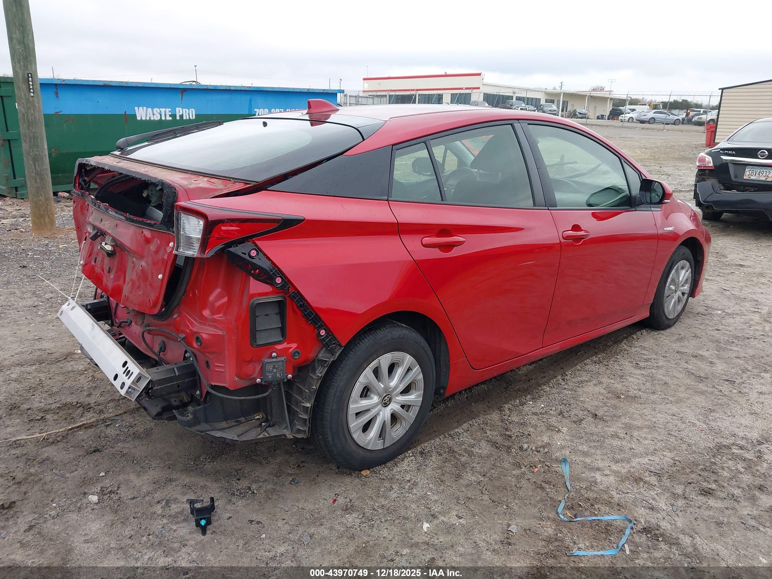 TOYOTA PRIUS image 4