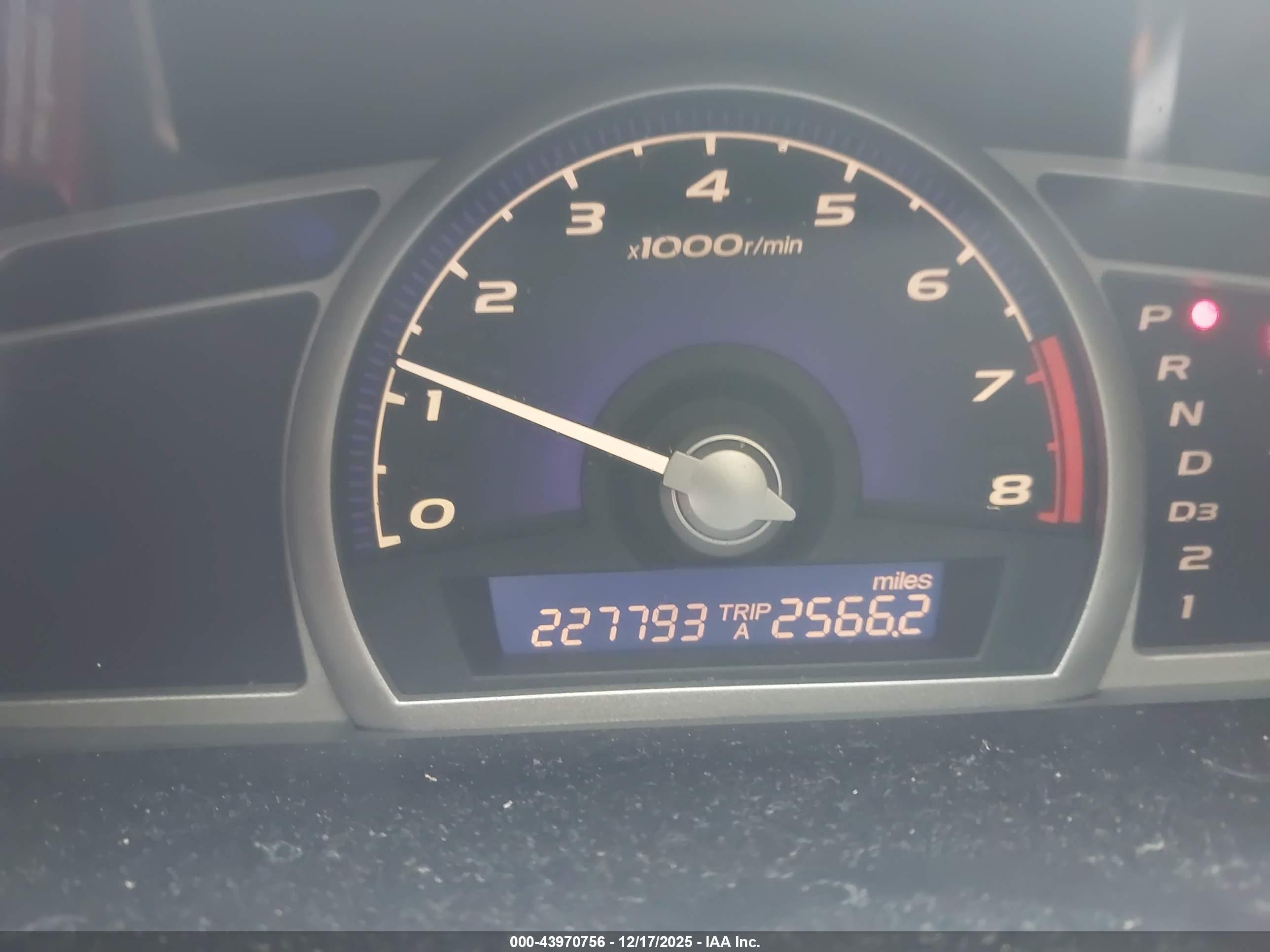 HONDA CIVIC image 7