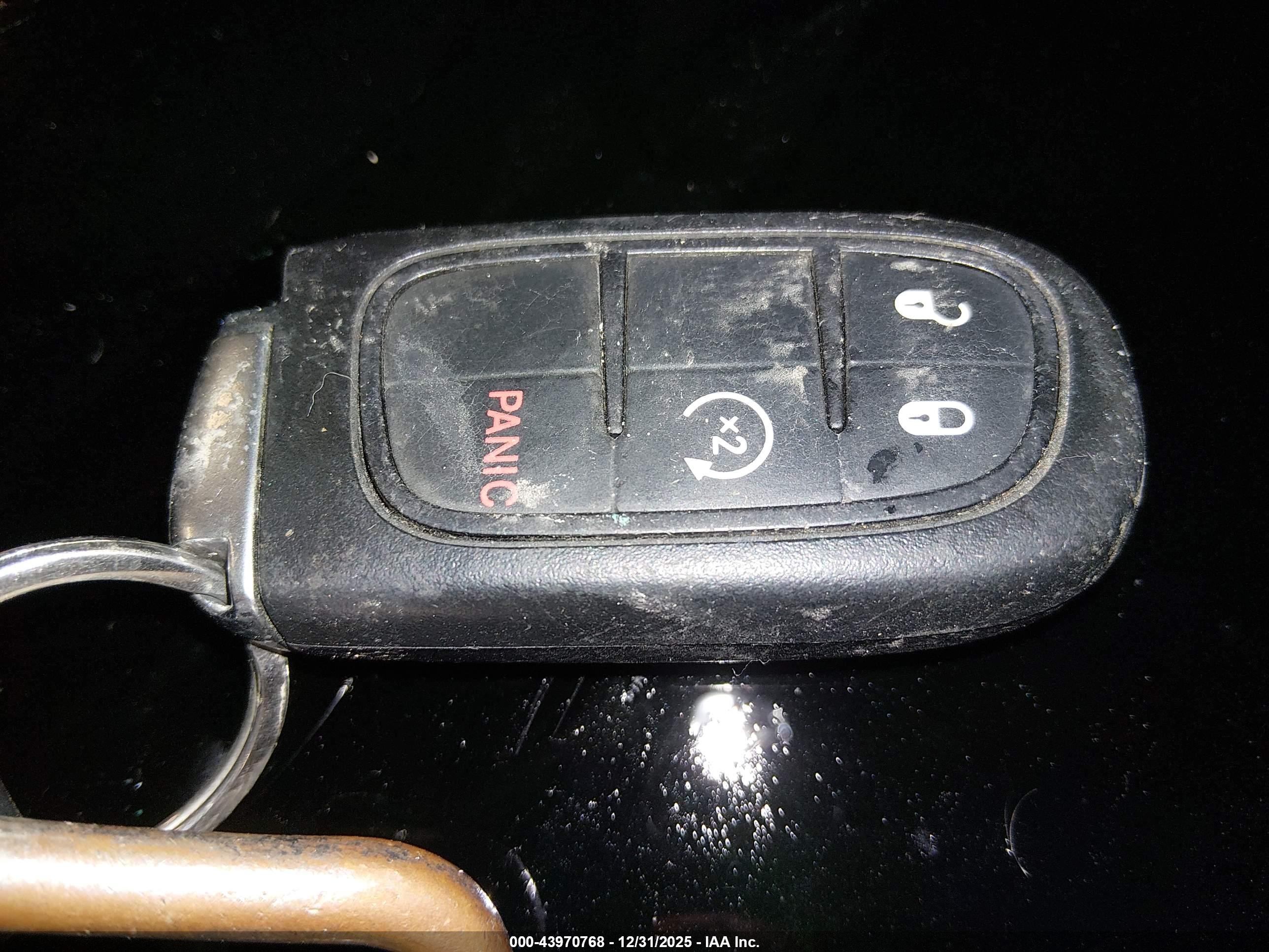 JEEP CHEROKEE image 11