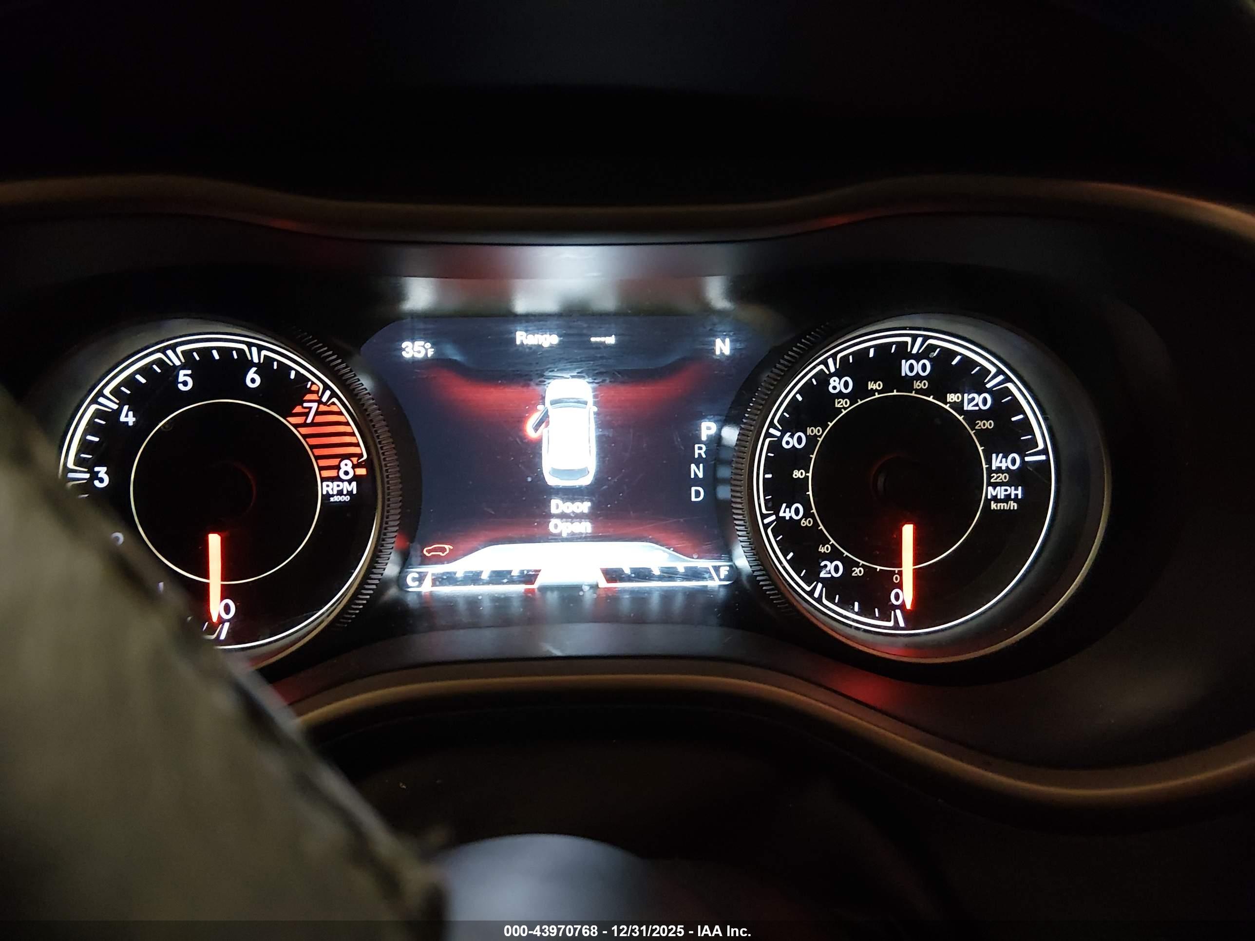 JEEP CHEROKEE image 7