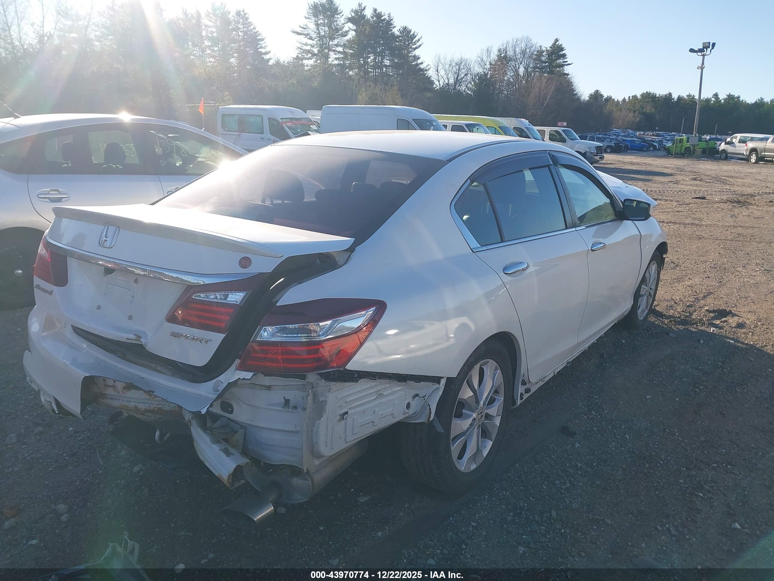 HONDA ACCORD image 4
