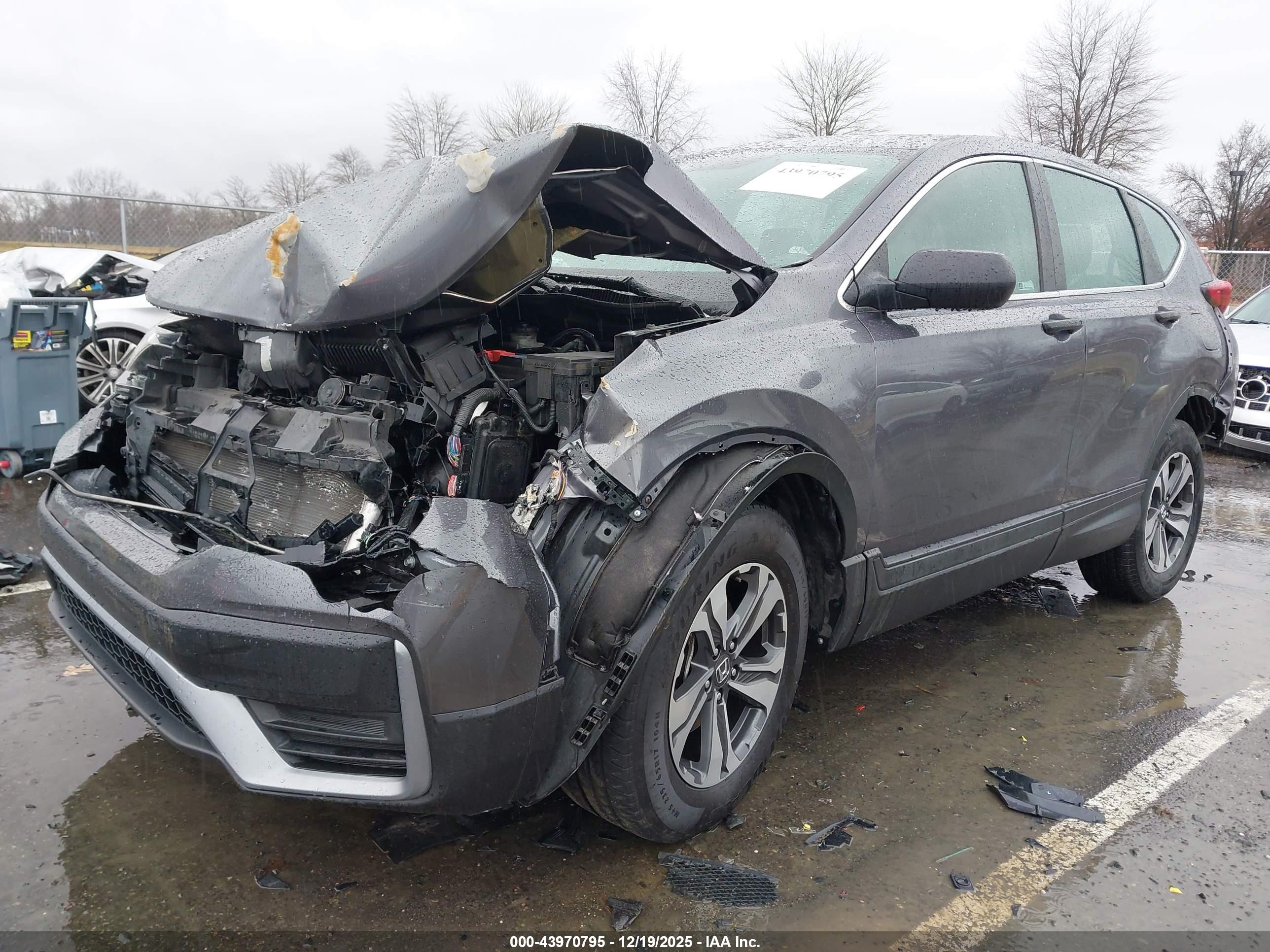 HONDA CR-V image 2