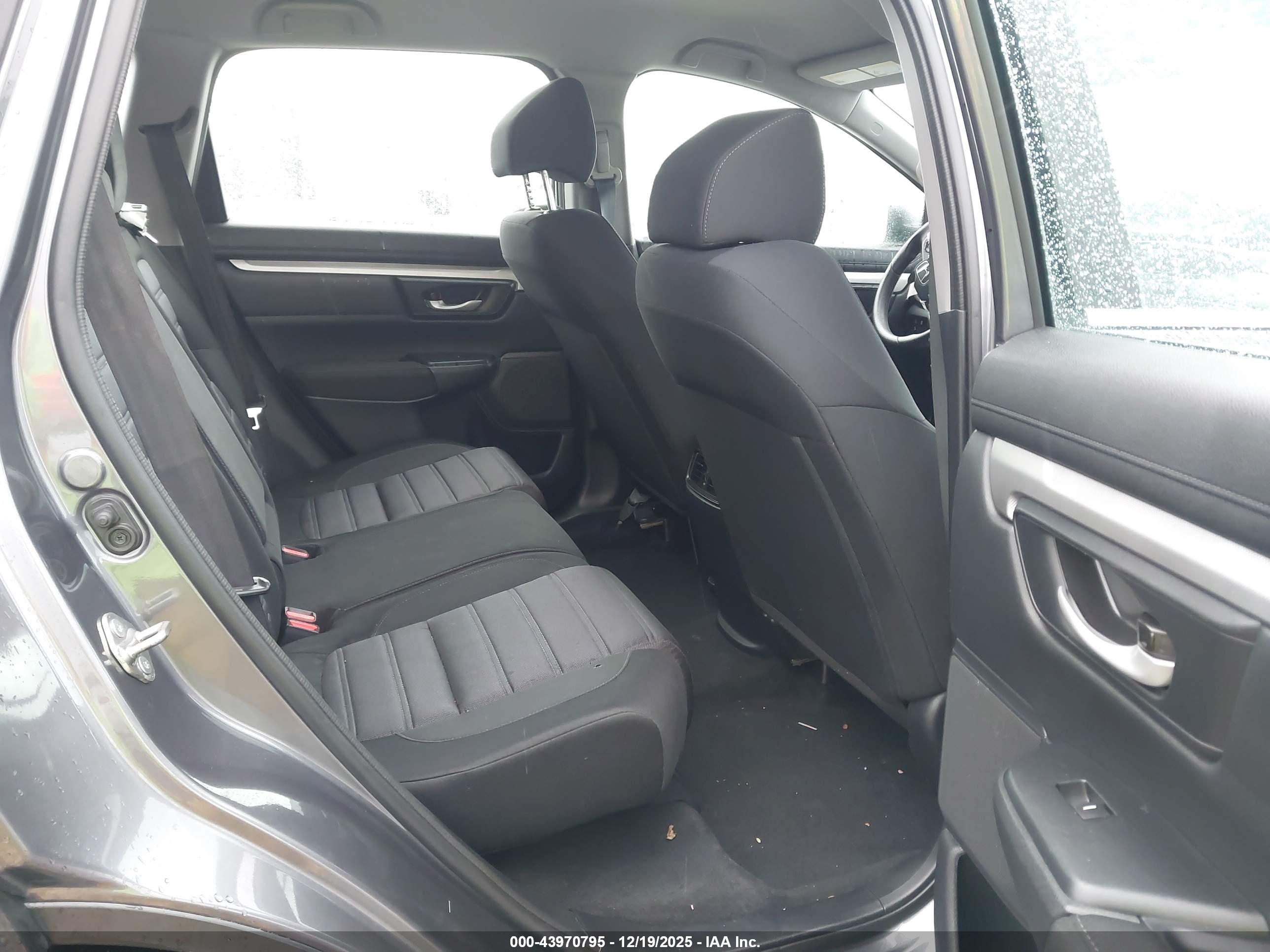 HONDA CR-V image 8