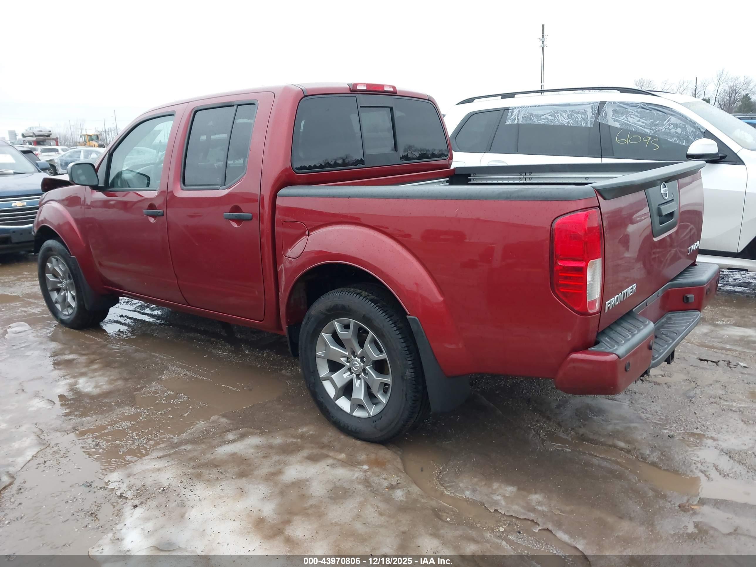 NISSAN FRONTIER image 3