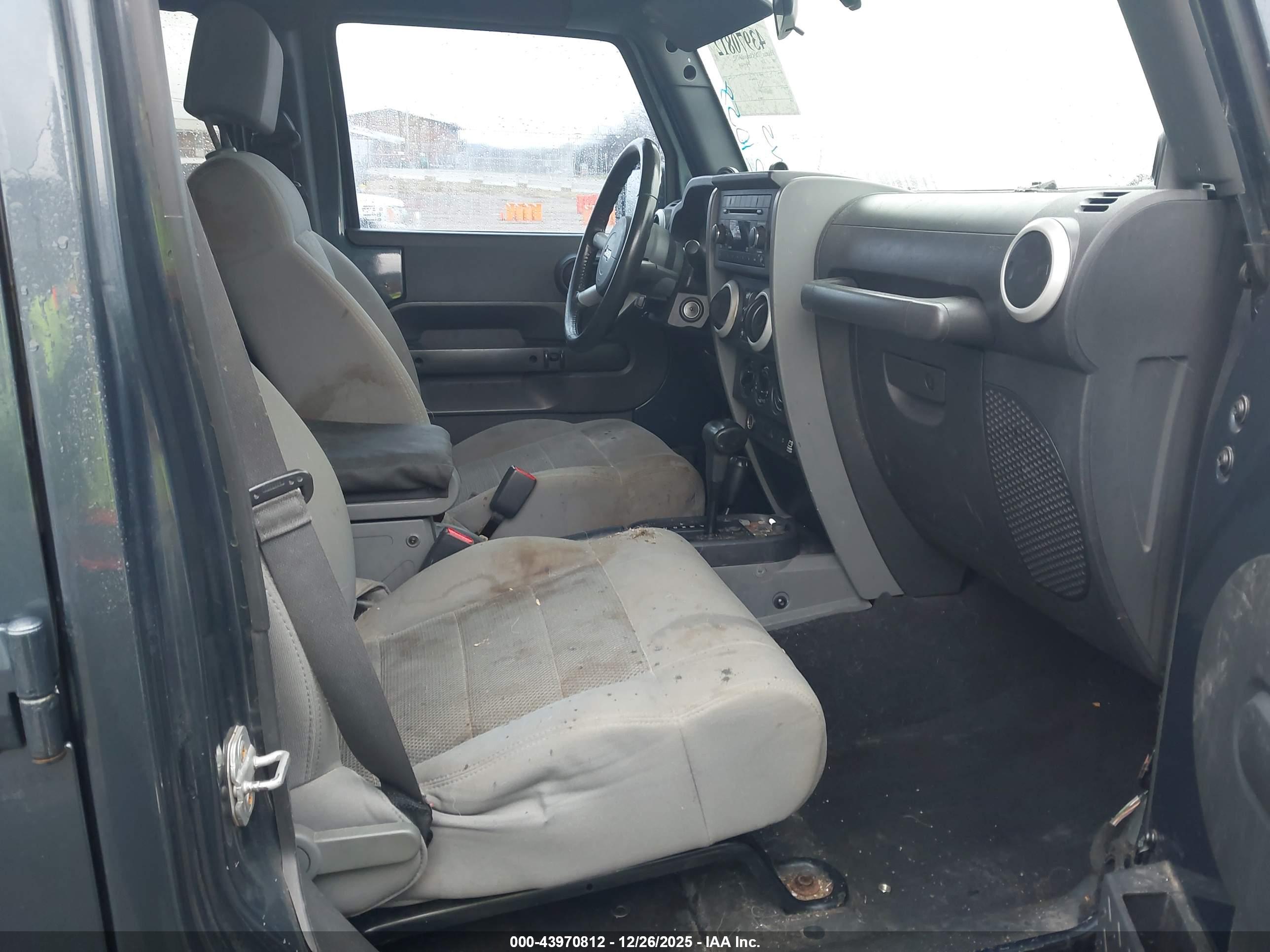 JEEP WRANGLER image 5
