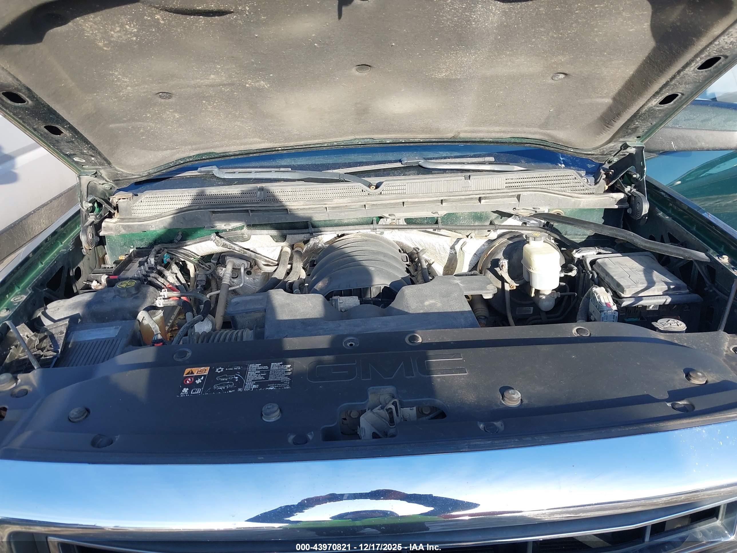 GMC SIERRA image 10