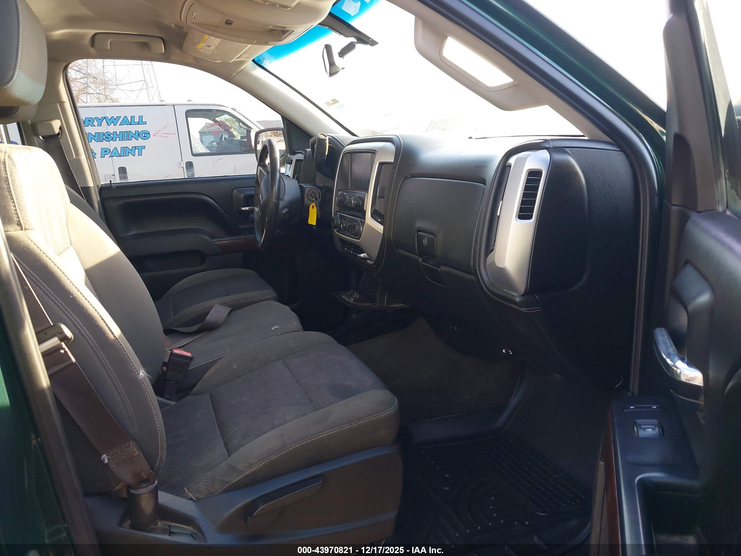 GMC SIERRA image 5