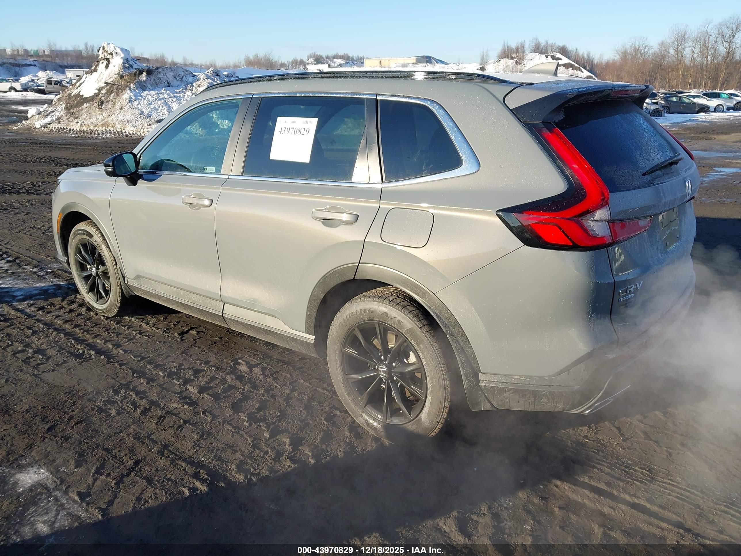 HONDA CR-V image 3