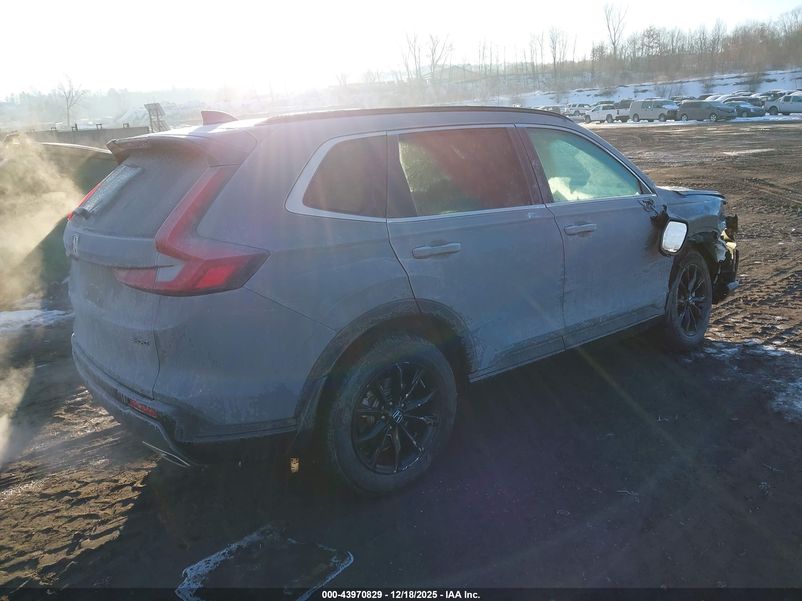 HONDA CR-V image 4