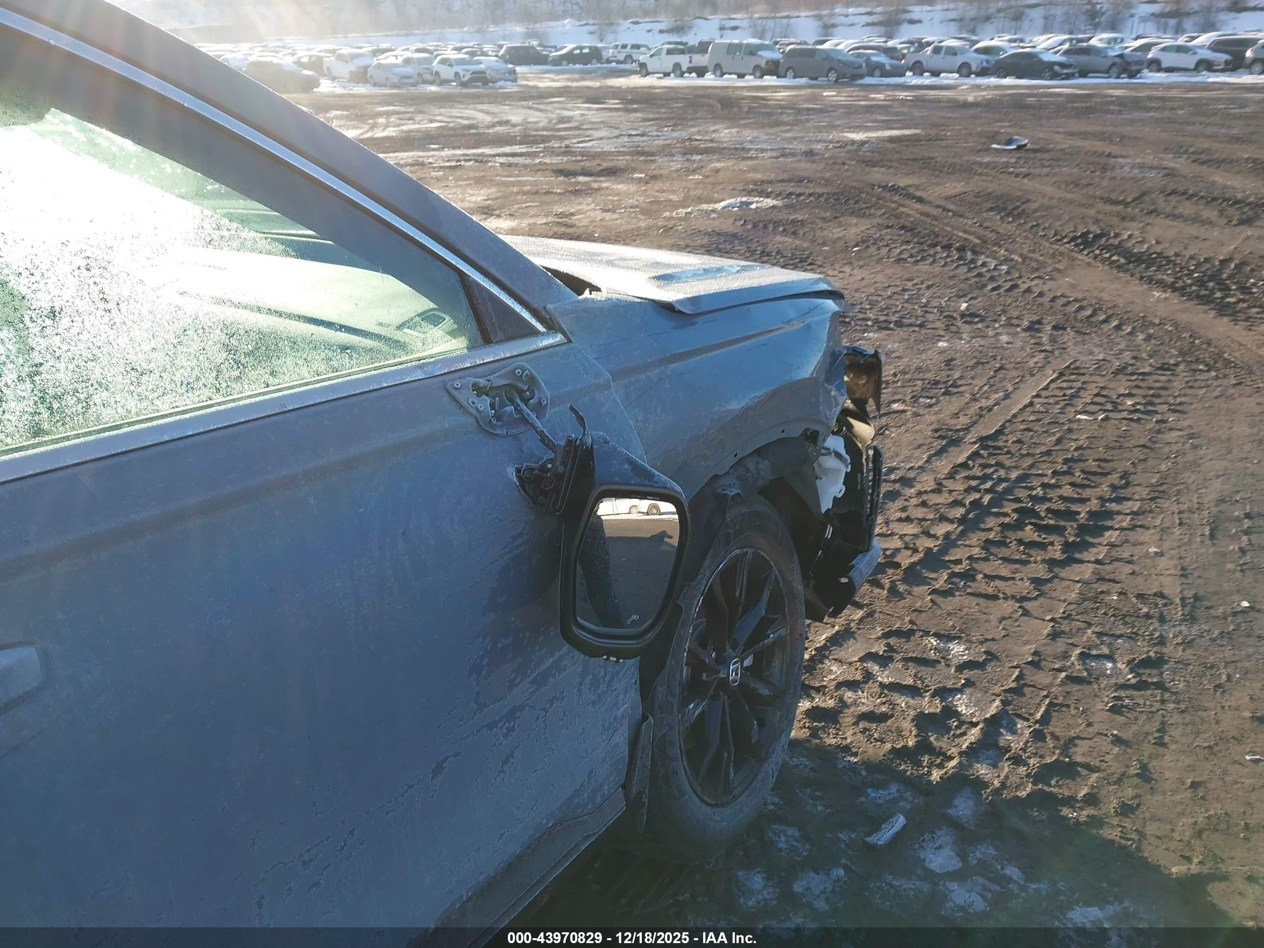 HONDA CR-V image 6
