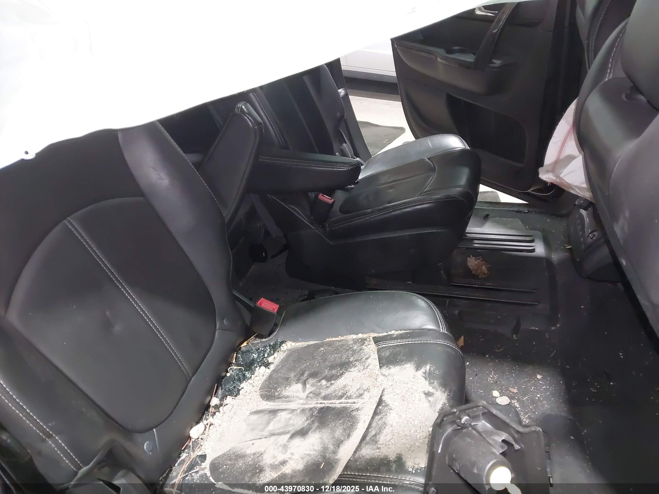 GMC ACADIA image 8