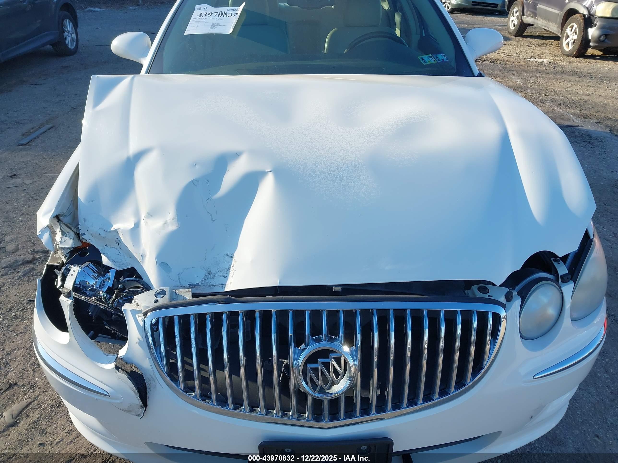 BUICK LACROSSE image 10