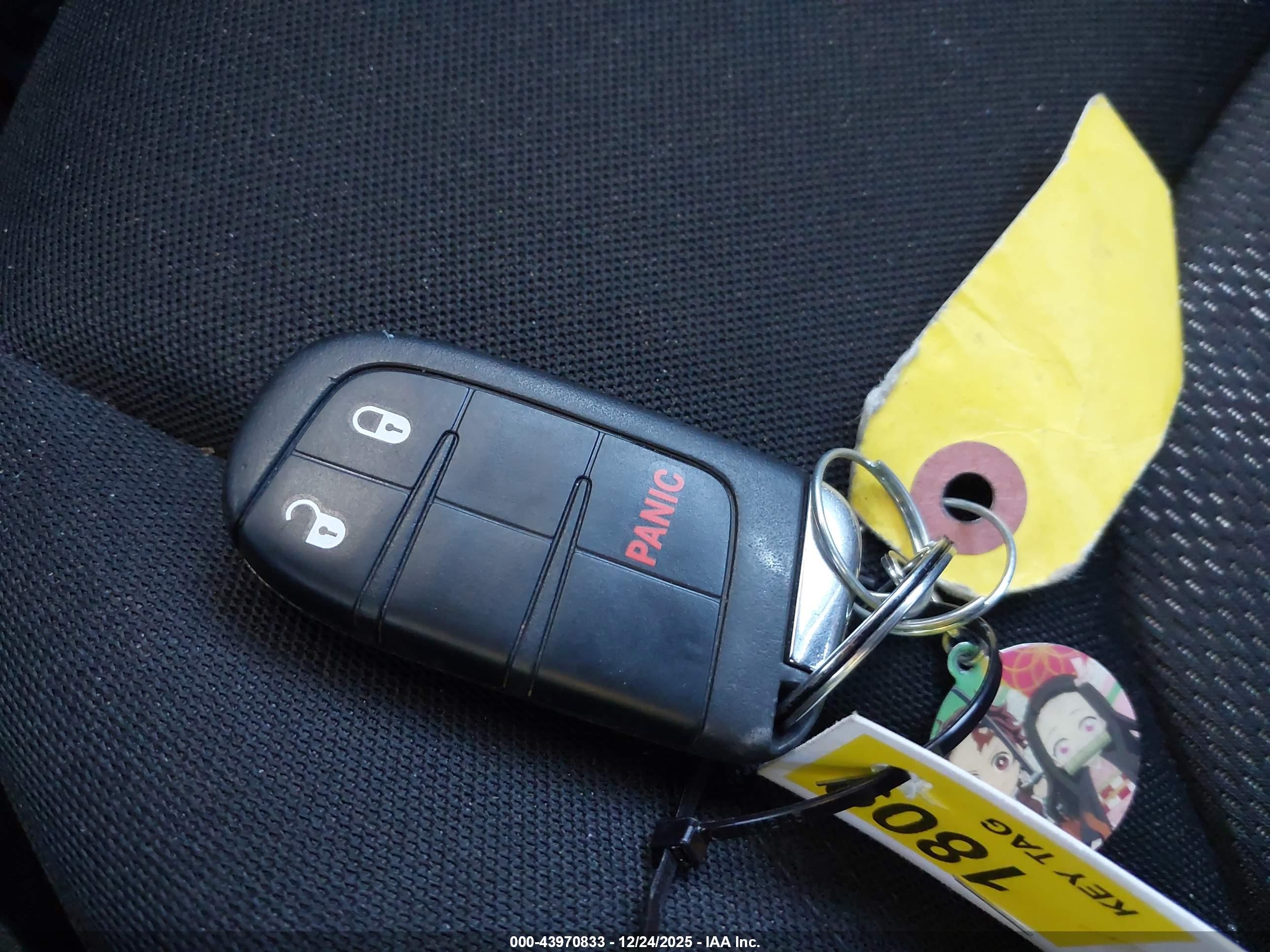 JEEP RENEGADE image 11