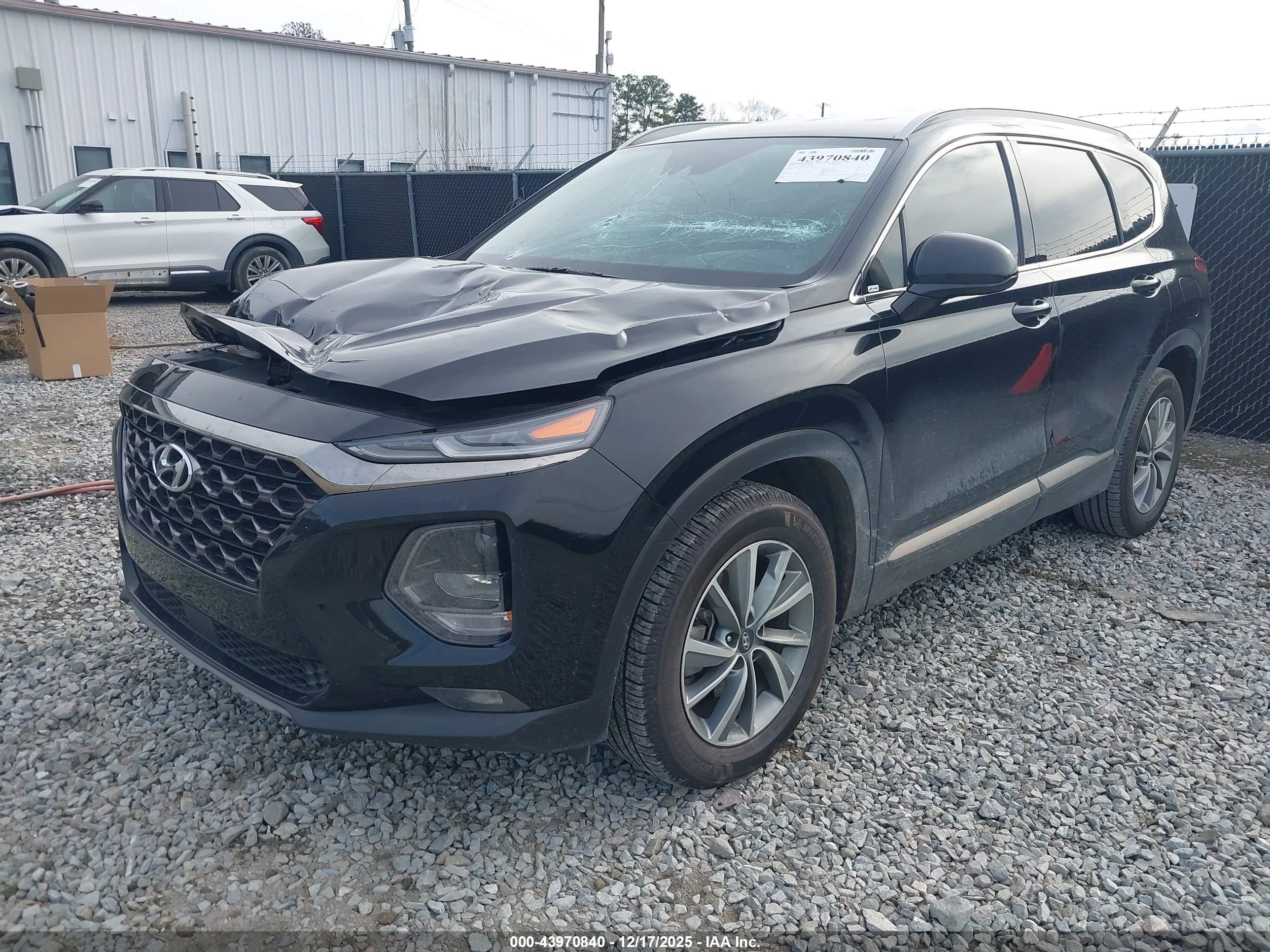 HYUNDAI SANTA image 2