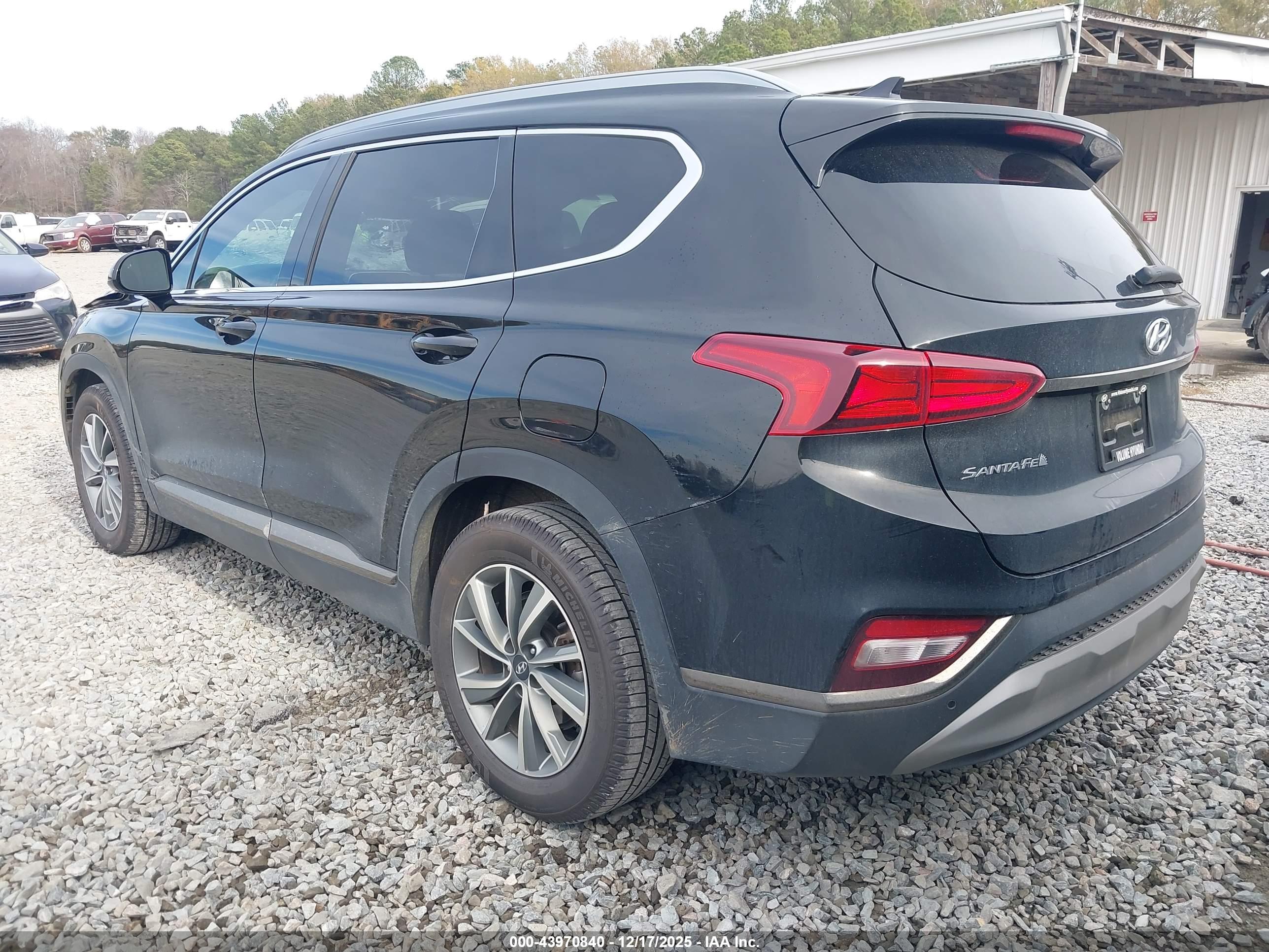 HYUNDAI SANTA image 3