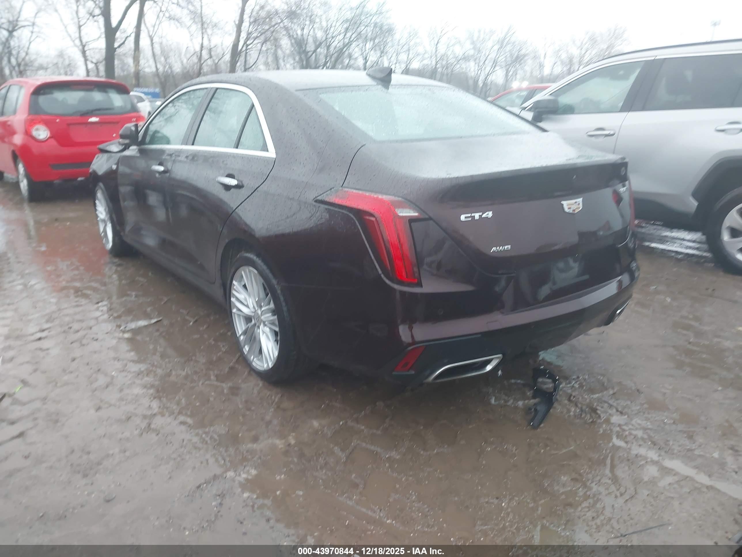 CADILLAC CT4 image 3