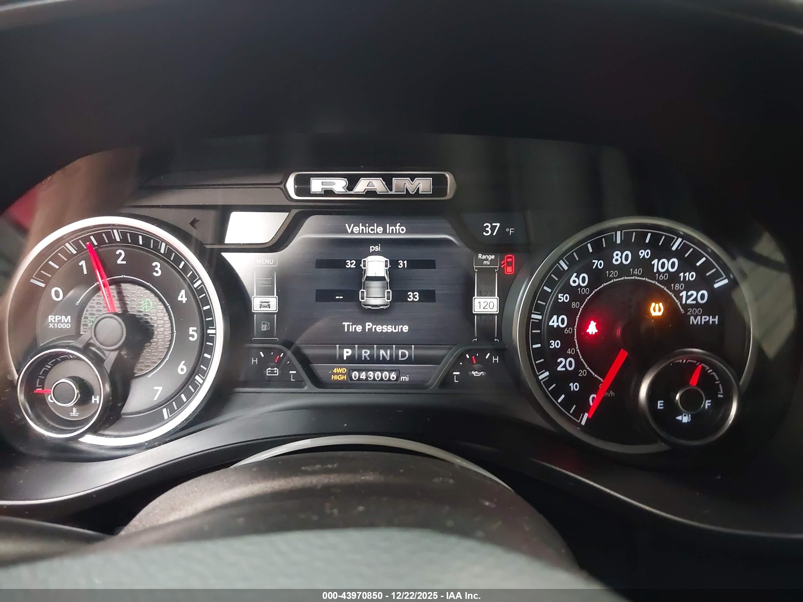 RAM 1500 image 7
