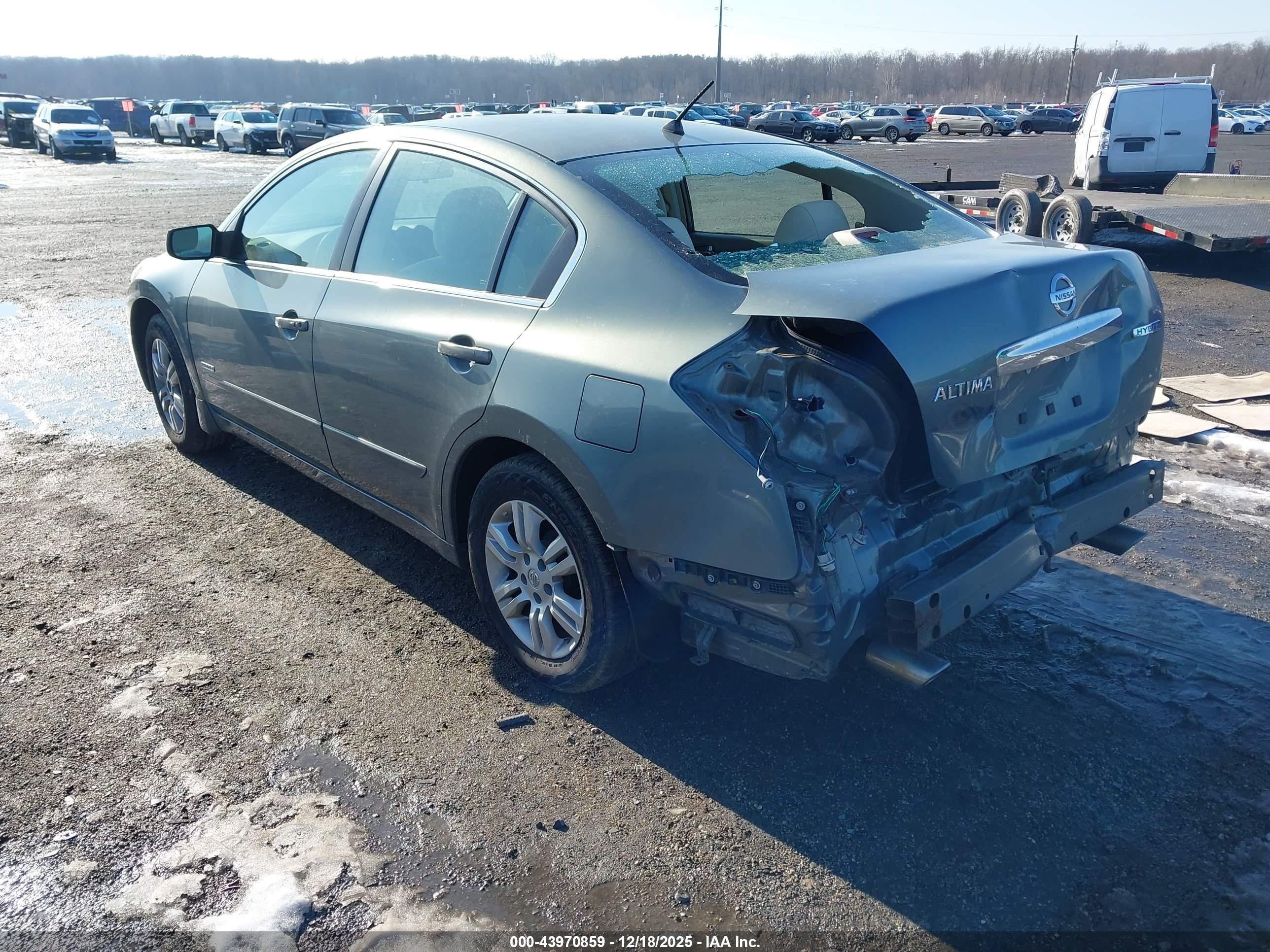 NISSAN ALTIMA image 3